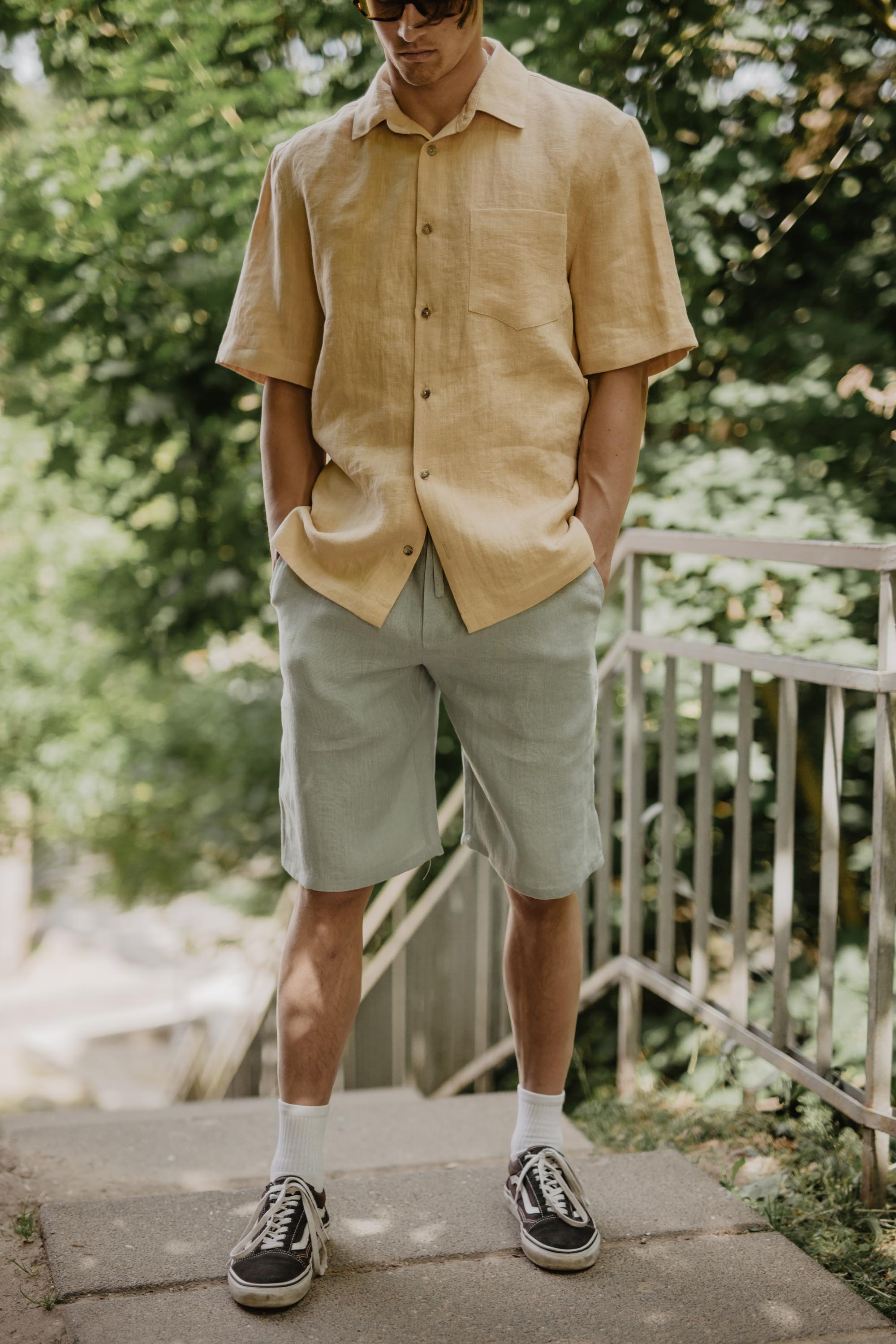 Magnus oversized short sleeve linen shirt in Mustard | Size: XXL Refurbished - Amour Linen refurbished available on Cerqular