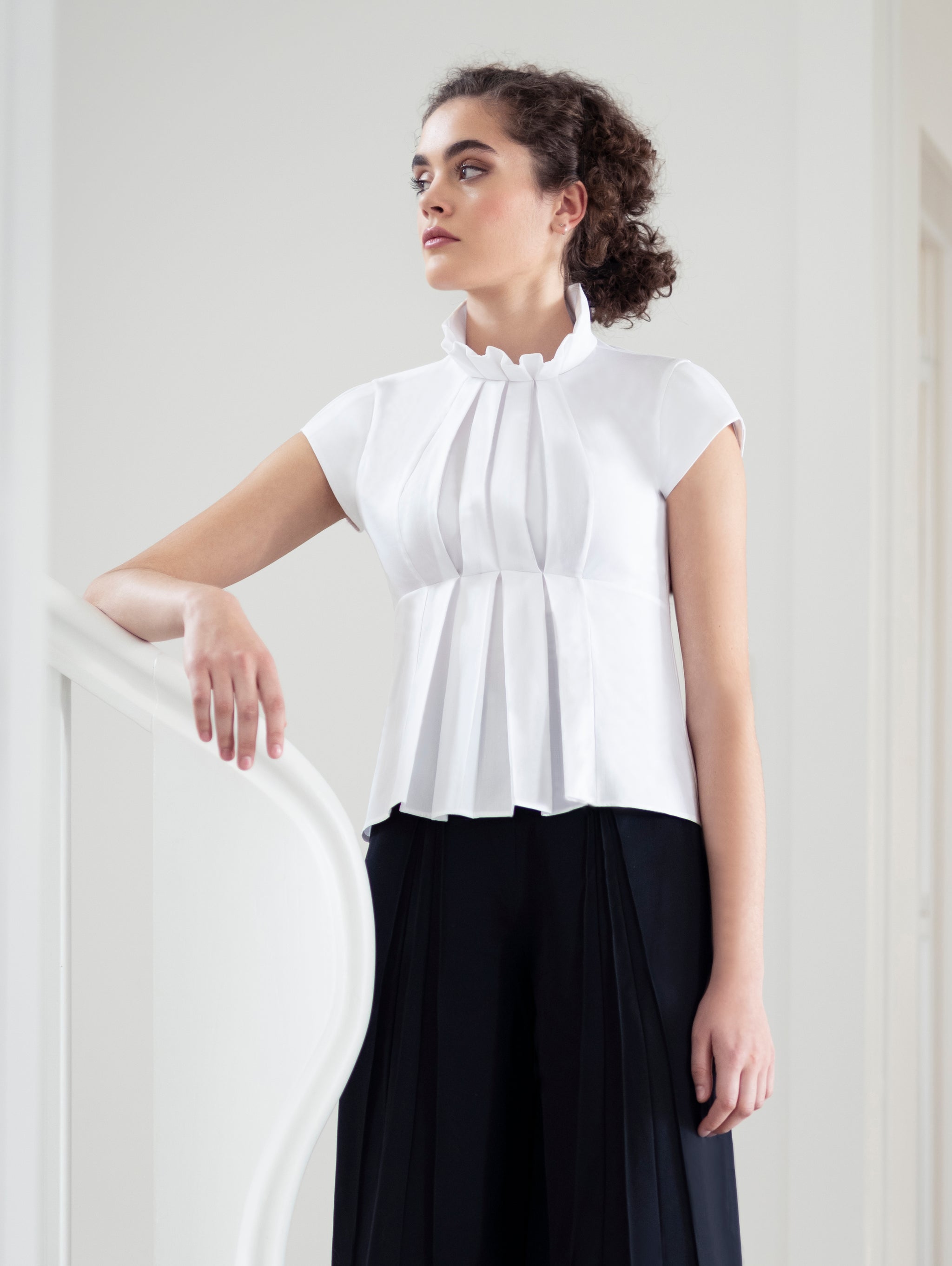 DAHLIA | Empire-Cut Pleated Top | Colour: White | Size: UK 8 (US 2) Refurbished - N/A refurbished available on Cerqular