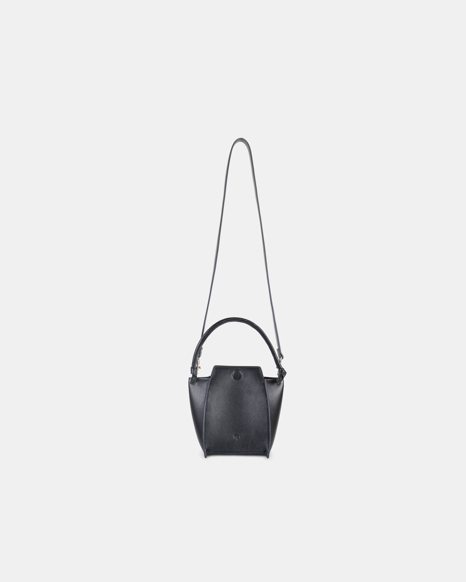 🌽 Mini Pine Corn Leather Bag | Color: Sand Refurbished - ONE (assuming it refers to the brand "ONE") refurbished available on Cerqular