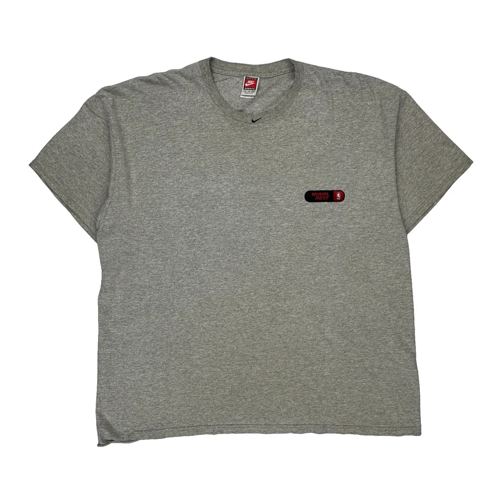 Miami Heat Nike T-Shirt - 2XL Grey Cotton Refurbished - Thrifted (note: this is a term often used to describe second- refurbished available on Cerqular