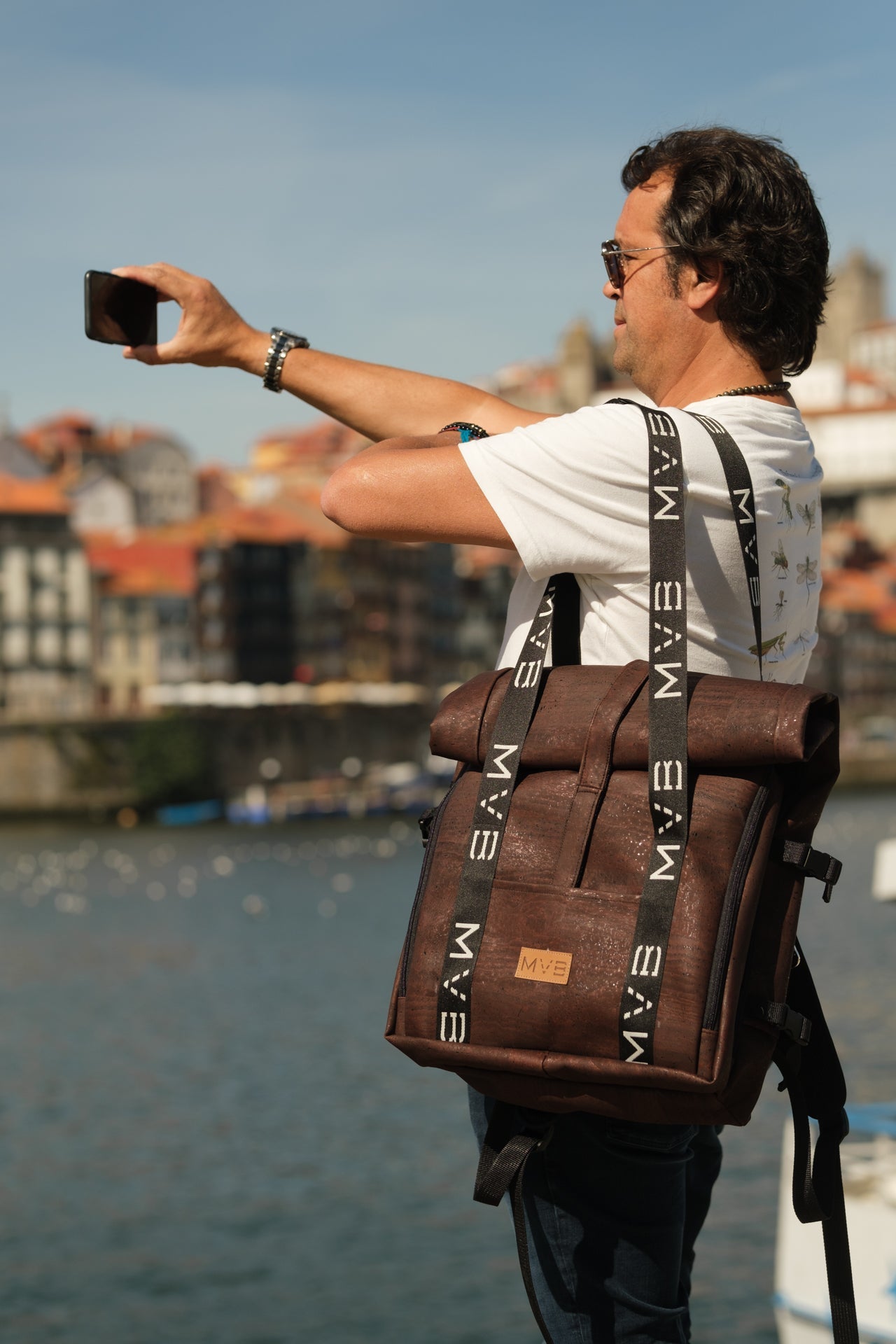 Buy Xplorer Vegan Backpack for travel dark brown Refurbished - $320.79 Xplorer Vegan Backpack for travel dark brown Refurbished - My Vegan Bags refurbished available on Cerqular