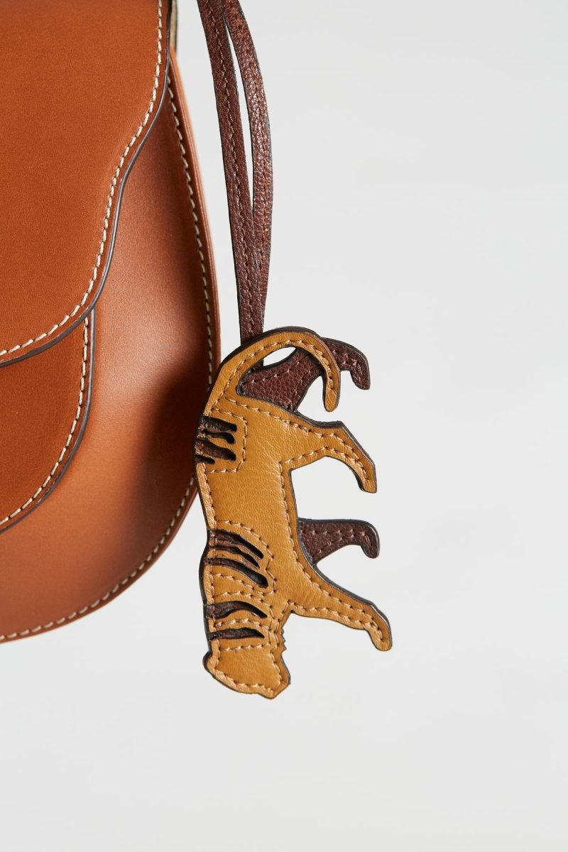 Charm Pm15pcti11 Brown | Color: BROWN | Size: U Refurbished - Rue Madame is a known brand, and the standardized name is " refurbished available on Cerqular