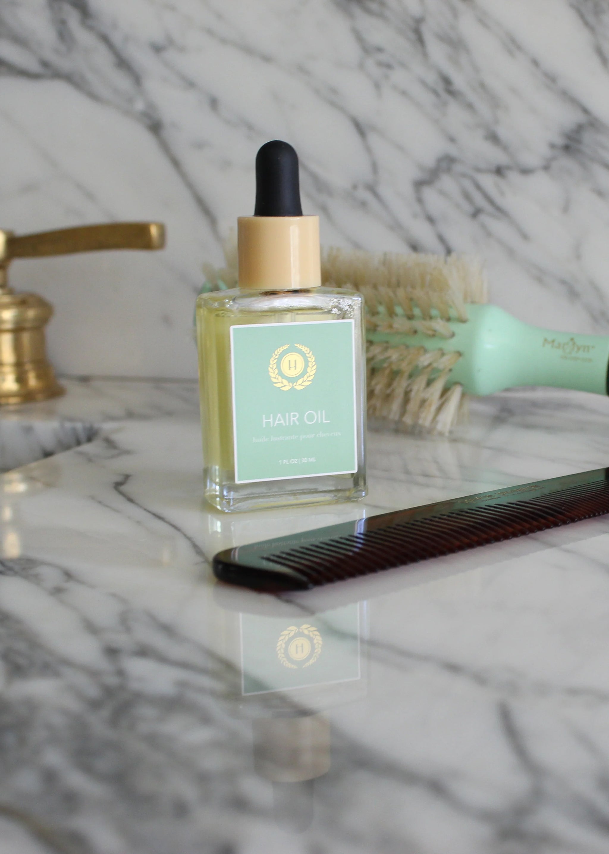 Buy Heales Apothecary Restorative Hair Oil Refurbished - $14.00 Heales Apothecary Restorative Hair Oil Refurbished - Murchison-Hume refurbished available on Cerqular