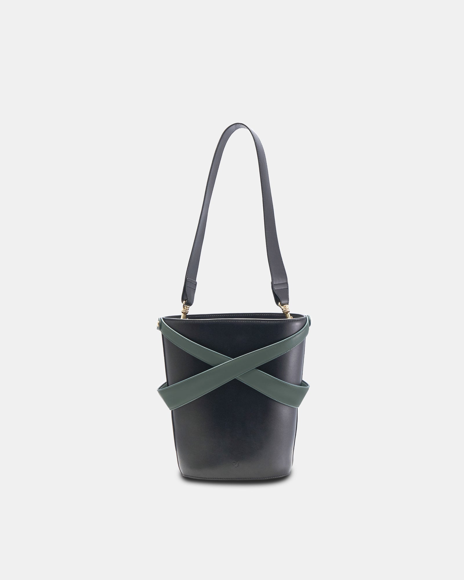 Cage Bucket Bag | Color: Black x Thyme Refurbished - ONE (assuming it refers to the brand "ONE") refurbished available on Cerqular