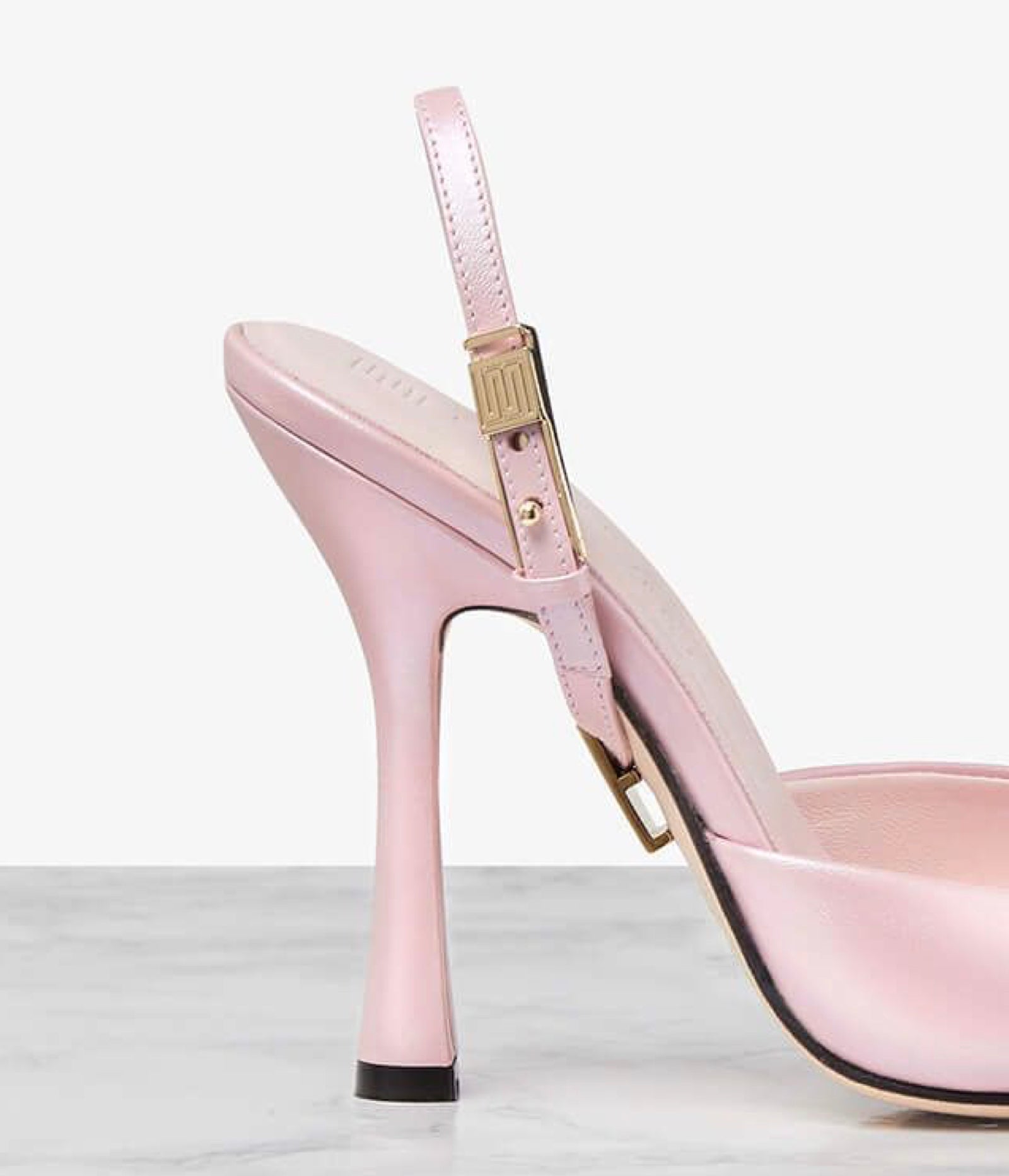 SASSO AKOYA PINK SLING STRAP | UK Size: 5 Refurbished - Each & Every refurbished available on Cerqular