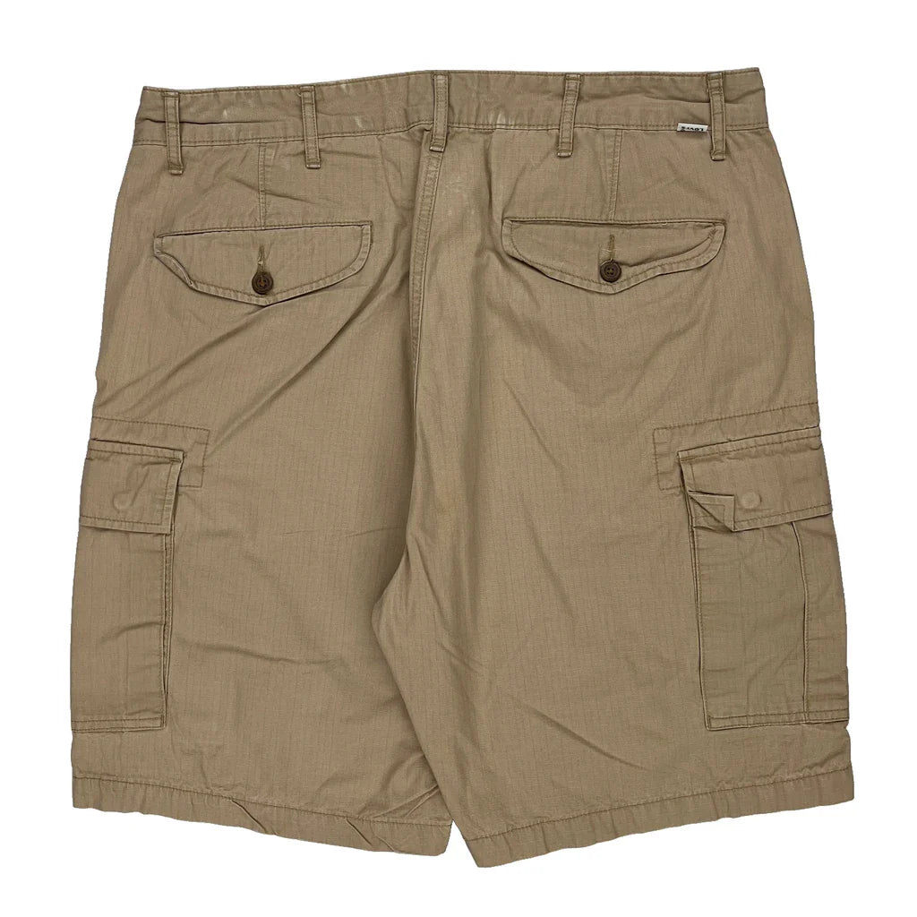 Buy Levis Cargo Shorts - 38W 10L Beige Cotton Refurbished - $39.65 Levis Cargo Shorts - 38W 10L Beige Cotton Refurbished - Thrifted (note: this is a term often used to describe second- refurbished available on Cerqular