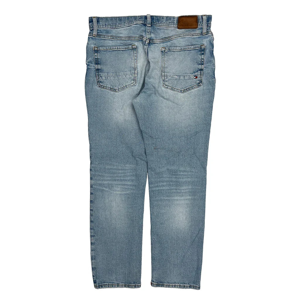 Tommy Hilfiger Jeans - 32W 30L Light Wash Cotton Refurbished - Thrifted (note: this is a term often used to describe second- refurbished available on Cerqular