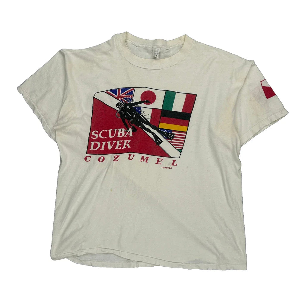 Scuba Diver Cozumel Unbranded Single Stitch T-Shirt - 2XL Red Cotton Refurbished - Thrifted (note: this is a term often used to describe second- refurbished available on Cerqular