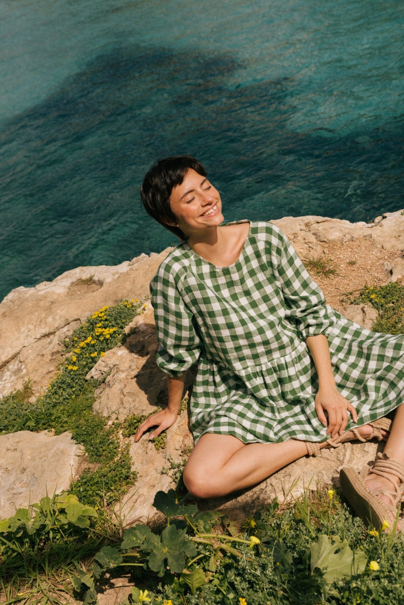Buy Sofia midi length linen dress in Green Gingham | Size: XS Refurbished - $125.00 Sofia midi length linen dress in Green Gingham | Size: XS Refurbished - Amour Linen refurbished available on Cerqular
