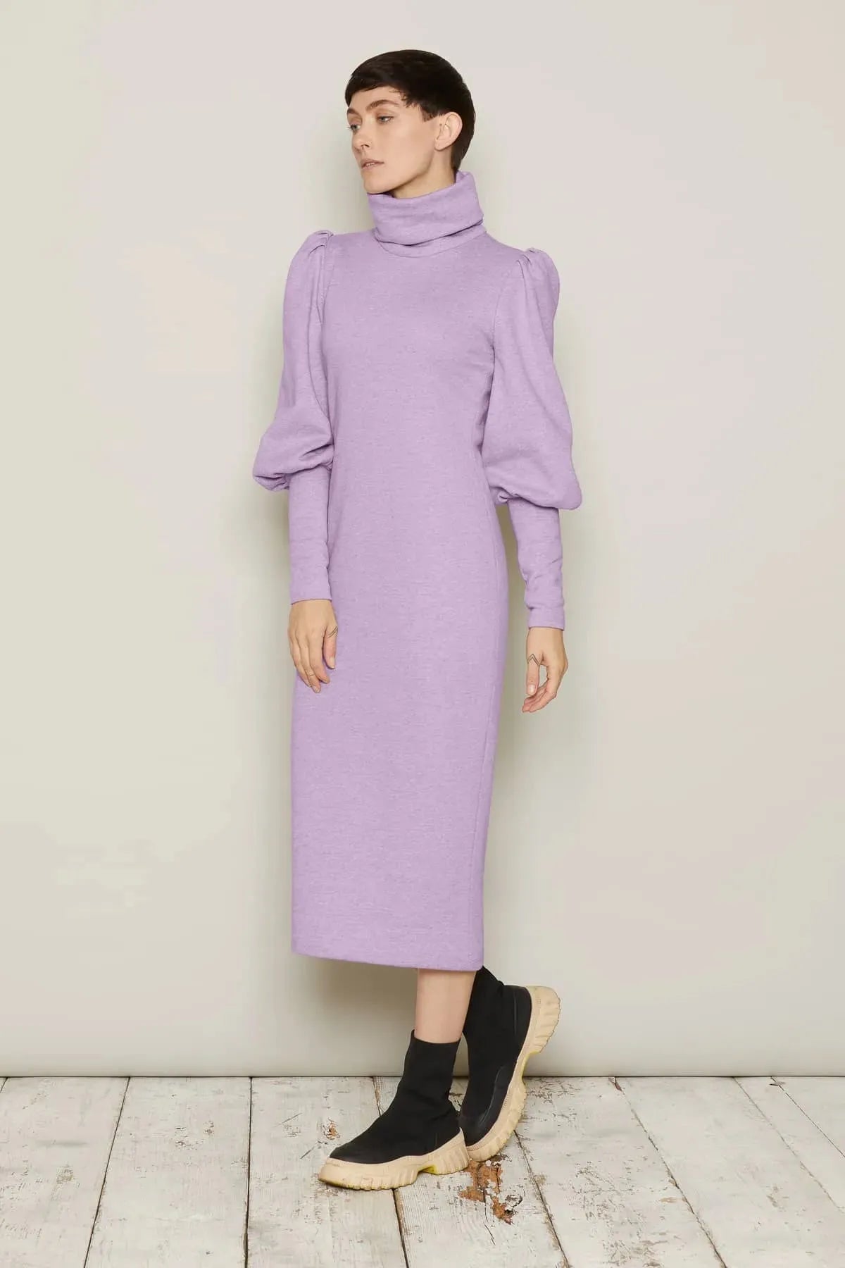 Brynja Dress (Lilac) | size: XL Refurbished - N/A refurbished available on Cerqular