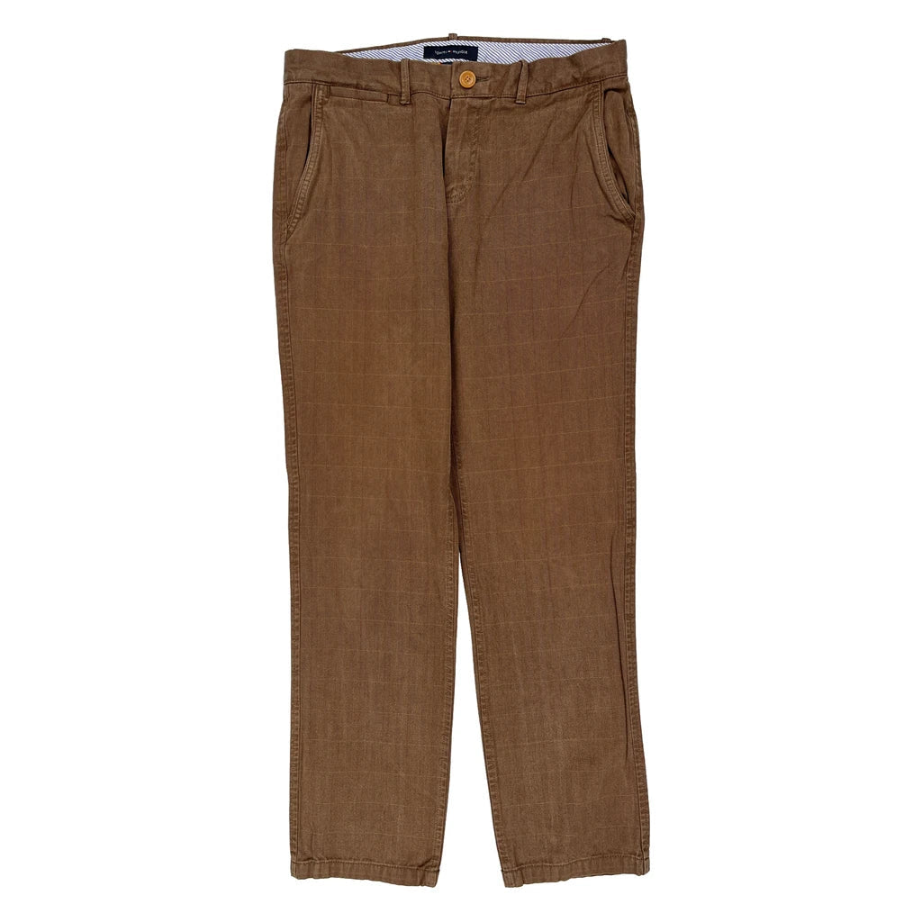 Buy Tommy Hilfiger Chinos - 32W 32L Brown Cotton Refurbished - $40.19 Tommy Hilfiger Chinos - 32W 32L Brown Cotton Refurbished - Thrifted (note: this is a term often used to describe second- refurbished available on Cerqular