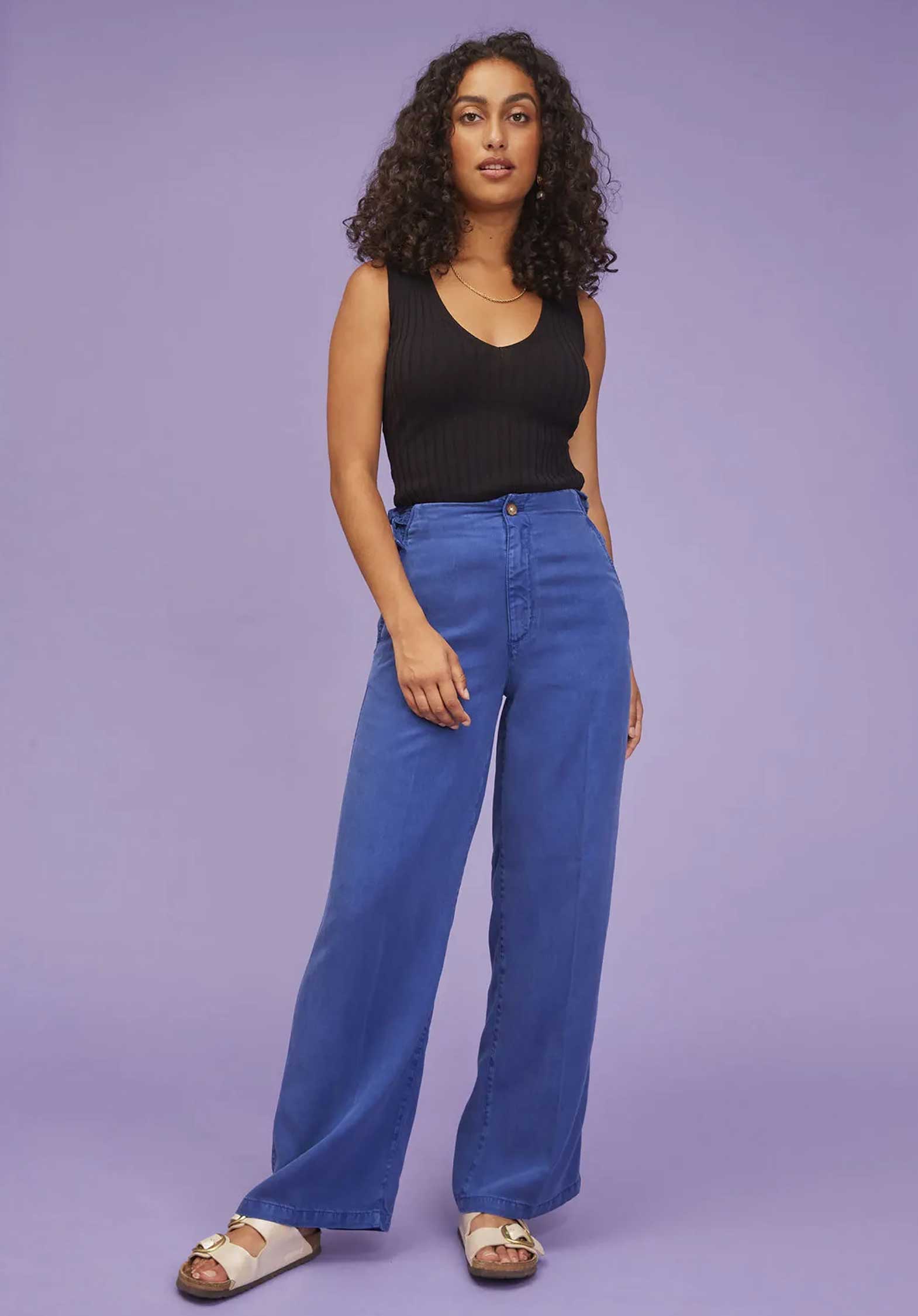 Jeans Po1123-231 Bleu-Garage | Color: BLEU GARAGE | Size: FR-38 Refurbished - N/A (I could not find a well-known brand with this name refurbished available on Cerqular