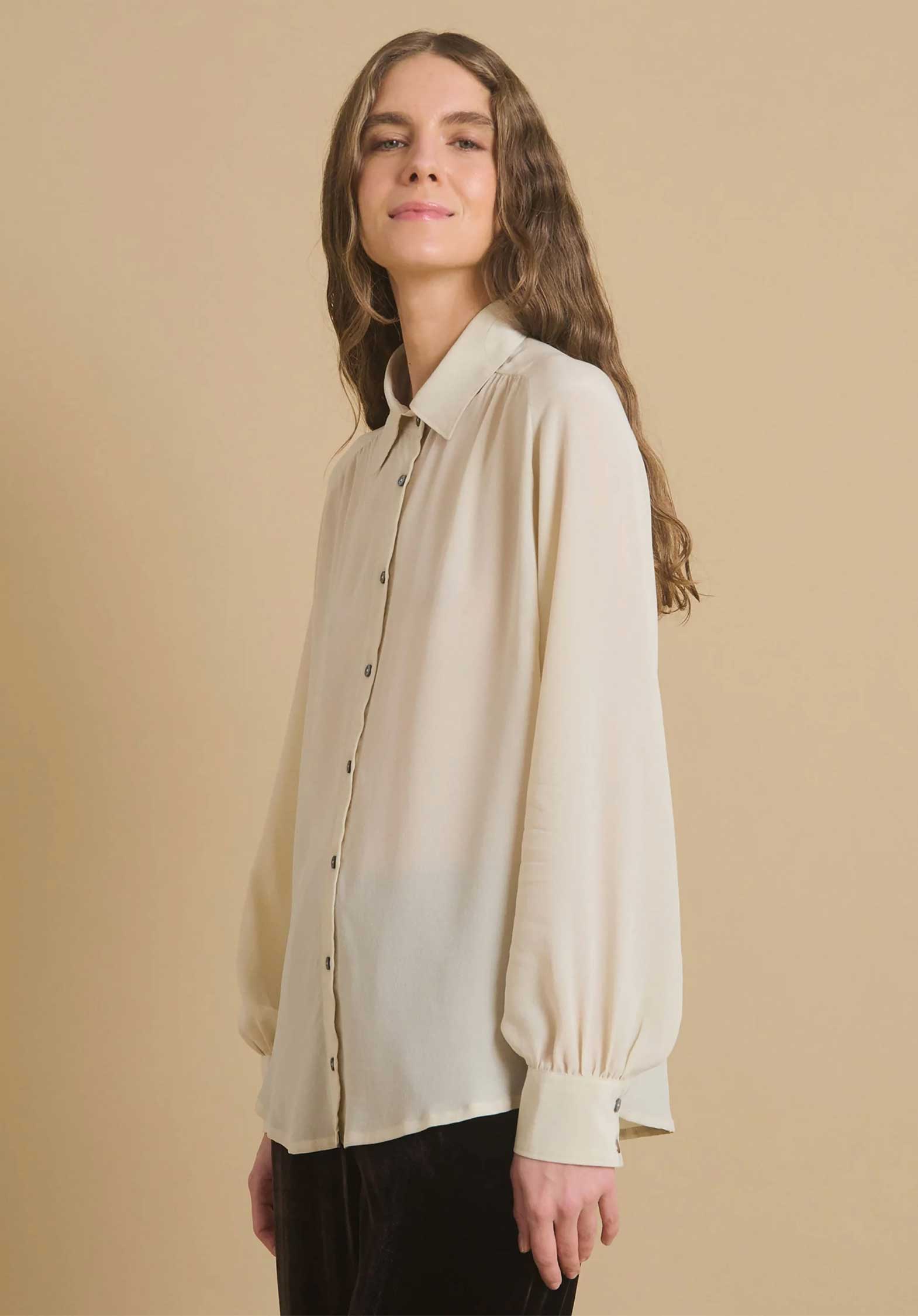 Buy Blouse Candria 9678 Ecru | Color: ECRU | Size: XS Refurbished - $144.54 Blouse Candria 9678 Ecru | Color: ECRU | Size: XS Refurbished - N/A (I could not find a well-known brand with this name refurbished available on Cerqular