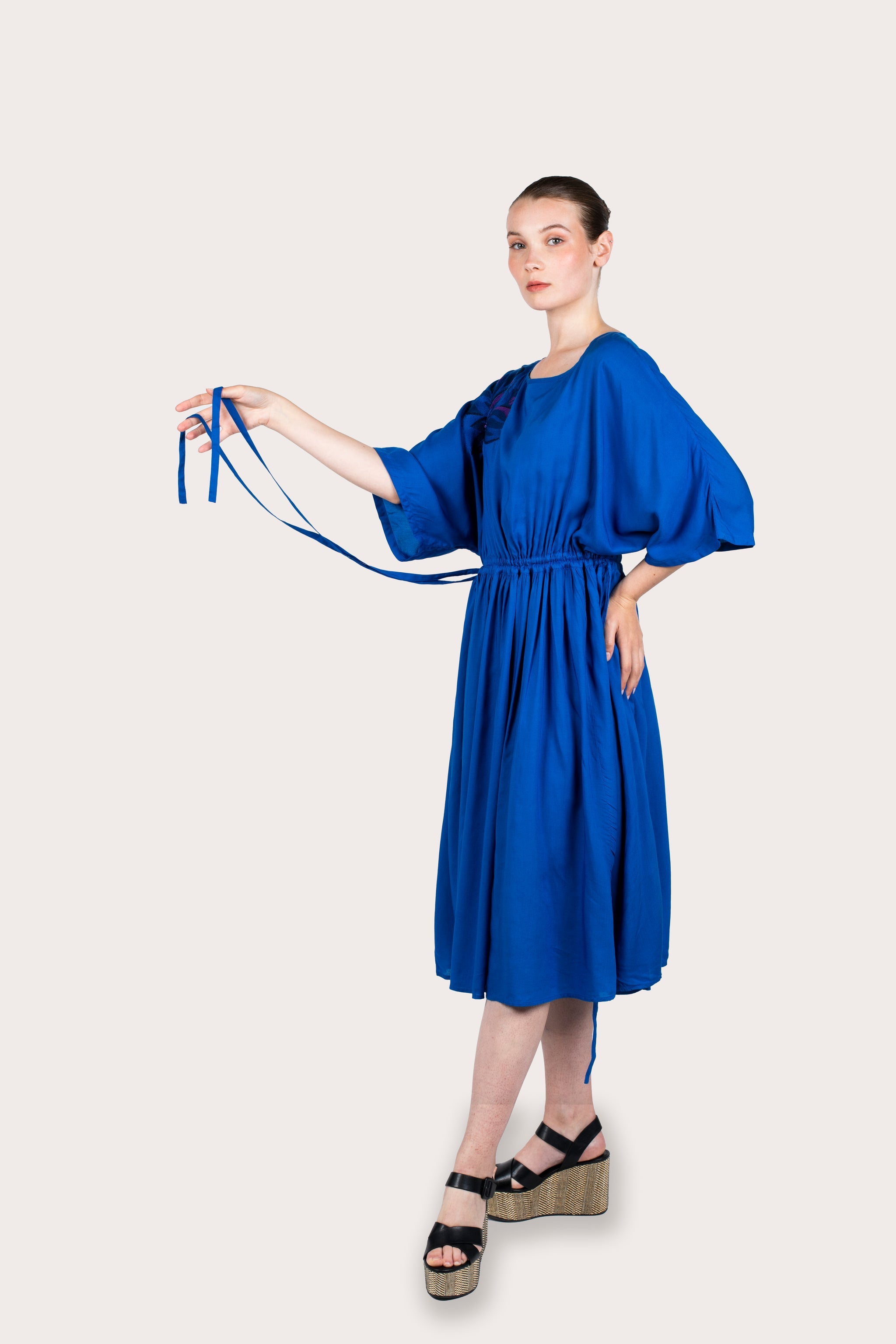 Robe Hoshi Indigo | Taille: Taille unique Refurbished - N/A (I could not find a known brand with this name. If refurbished available on Cerqular