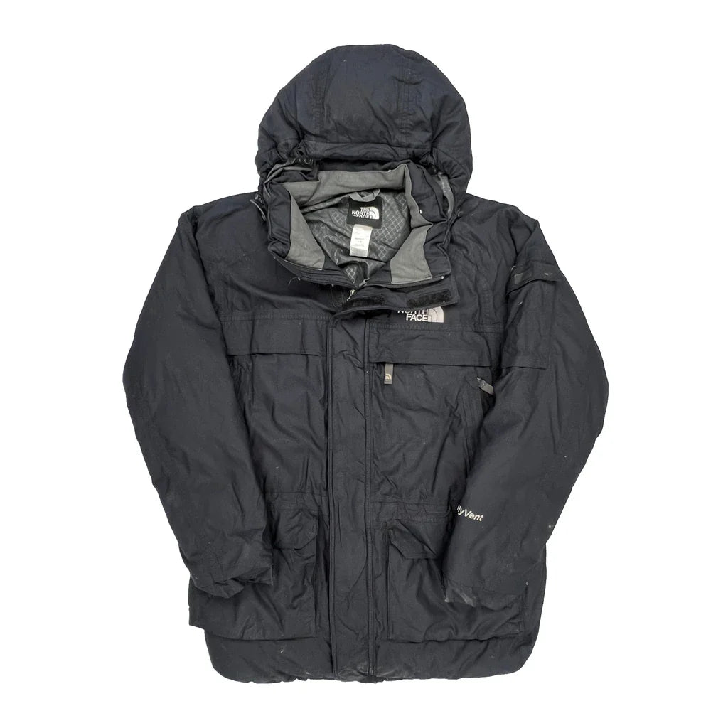 The North Face Jacket - Large Black Polyester Refurbished - Thrifted (note: this is a term often used to describe second- refurbished available on Cerqular