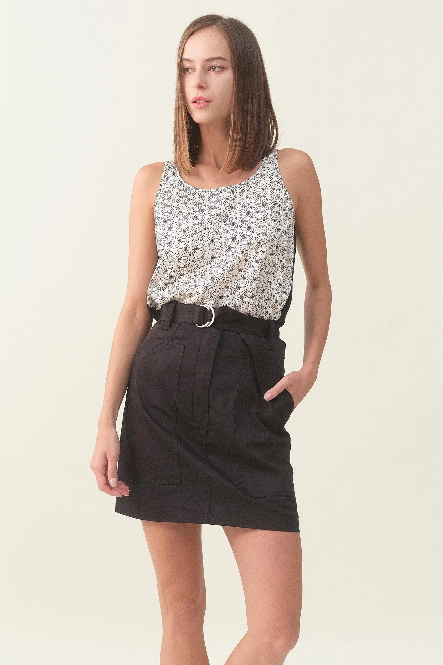 Buy Multi-Way Tank Top - Black Print | Size: S Refurbished - $61.40 Multi-Way Tank Top - Black Print | Size: S Refurbished - N/A refurbished available on Cerqular