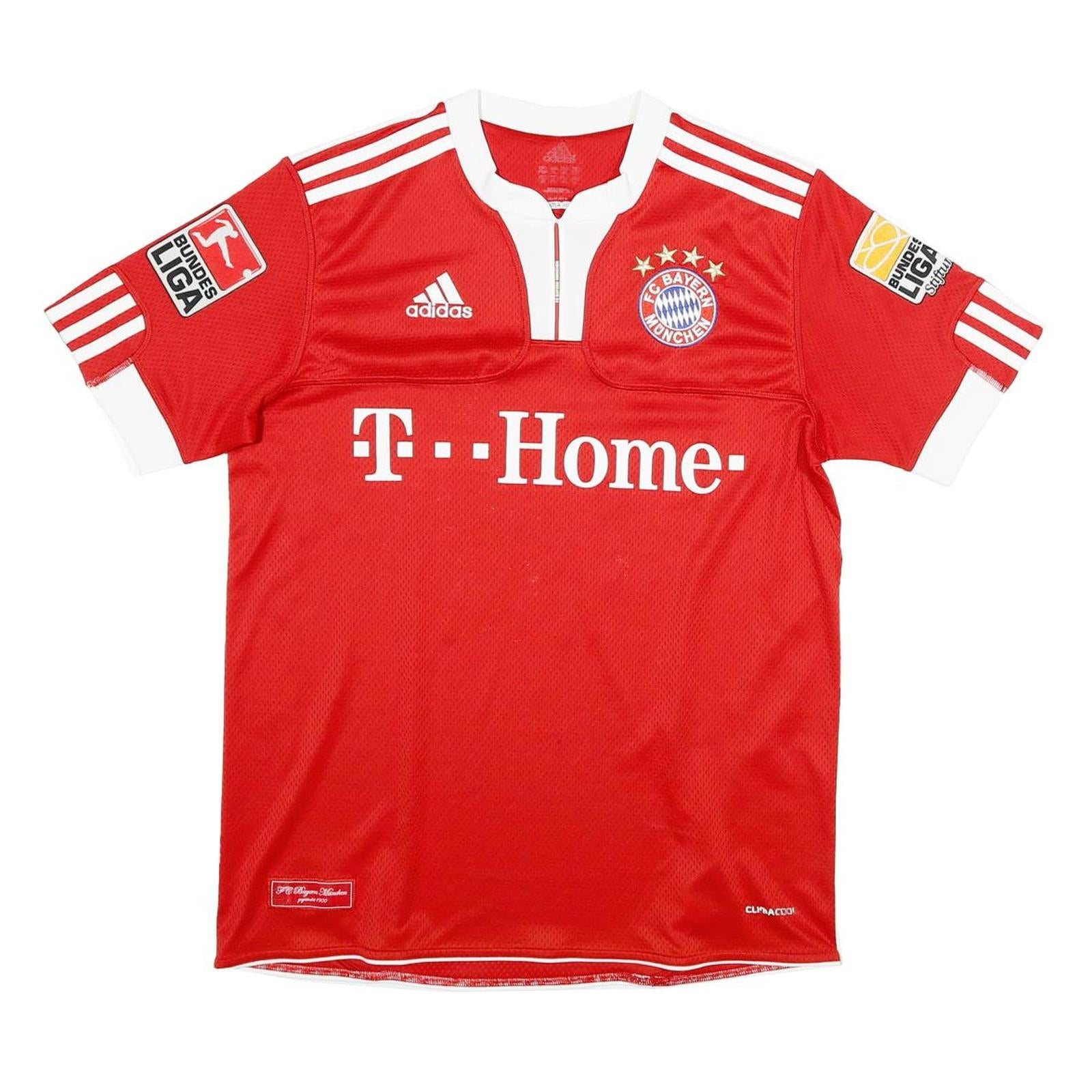 Buy ADIDAS Mens Red Bayern Munchen Graphic T-Shirt M Short Sleeve Crew Neck Football Refurbished - $97.49 ADIDAS Mens Red Bayern Munchen Graphic T-Shirt M Short Sleeve Crew Neck Football Refurbished - N/A refurbished available on Cerqular