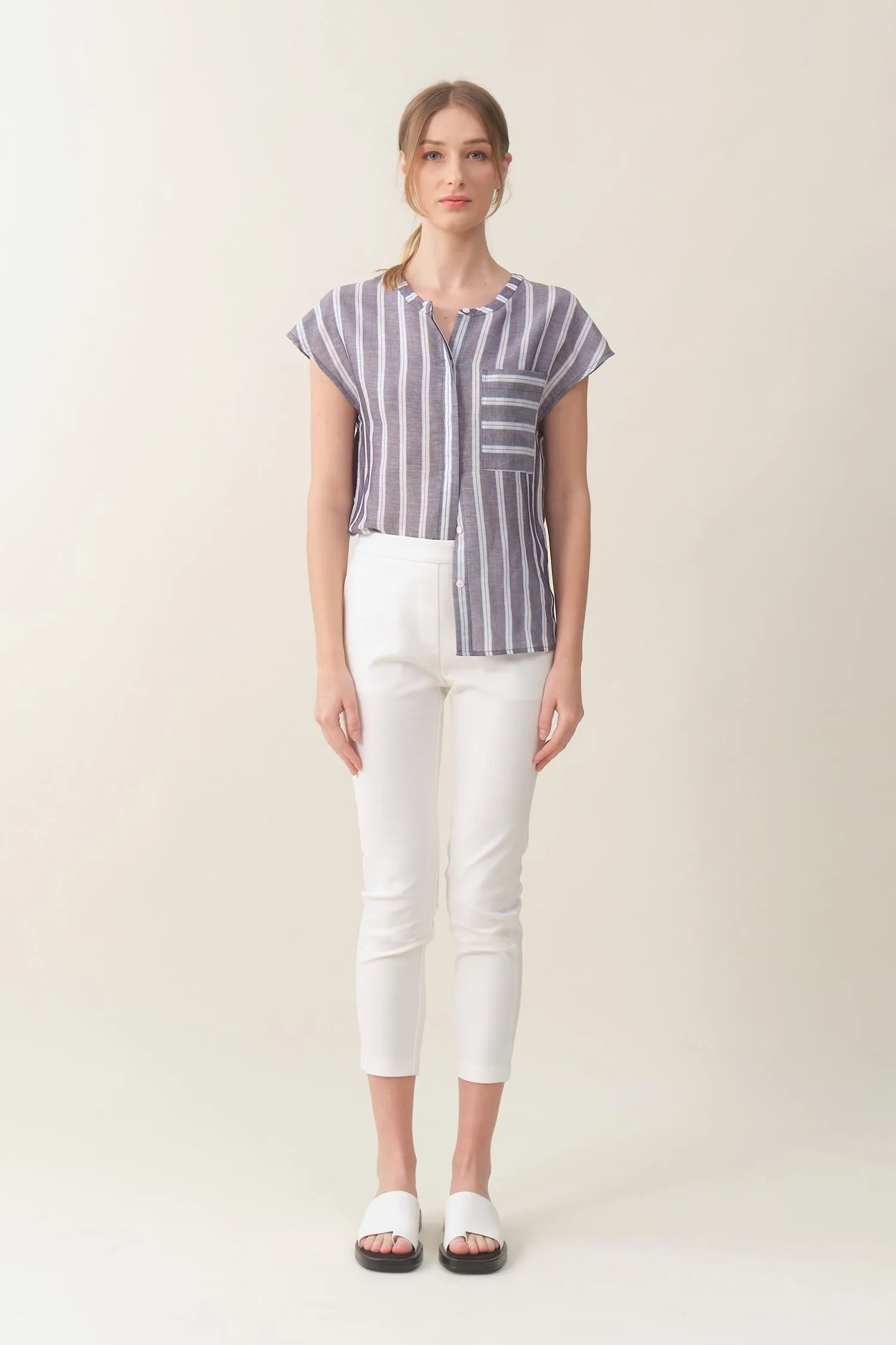 Buy Cap-sleeve Relaxed Shirt - Chambray Stripe | Size: M Refurbished - $88.40 Cap-sleeve Relaxed Shirt - Chambray Stripe | Size: M Refurbished - N/A refurbished available on Cerqular