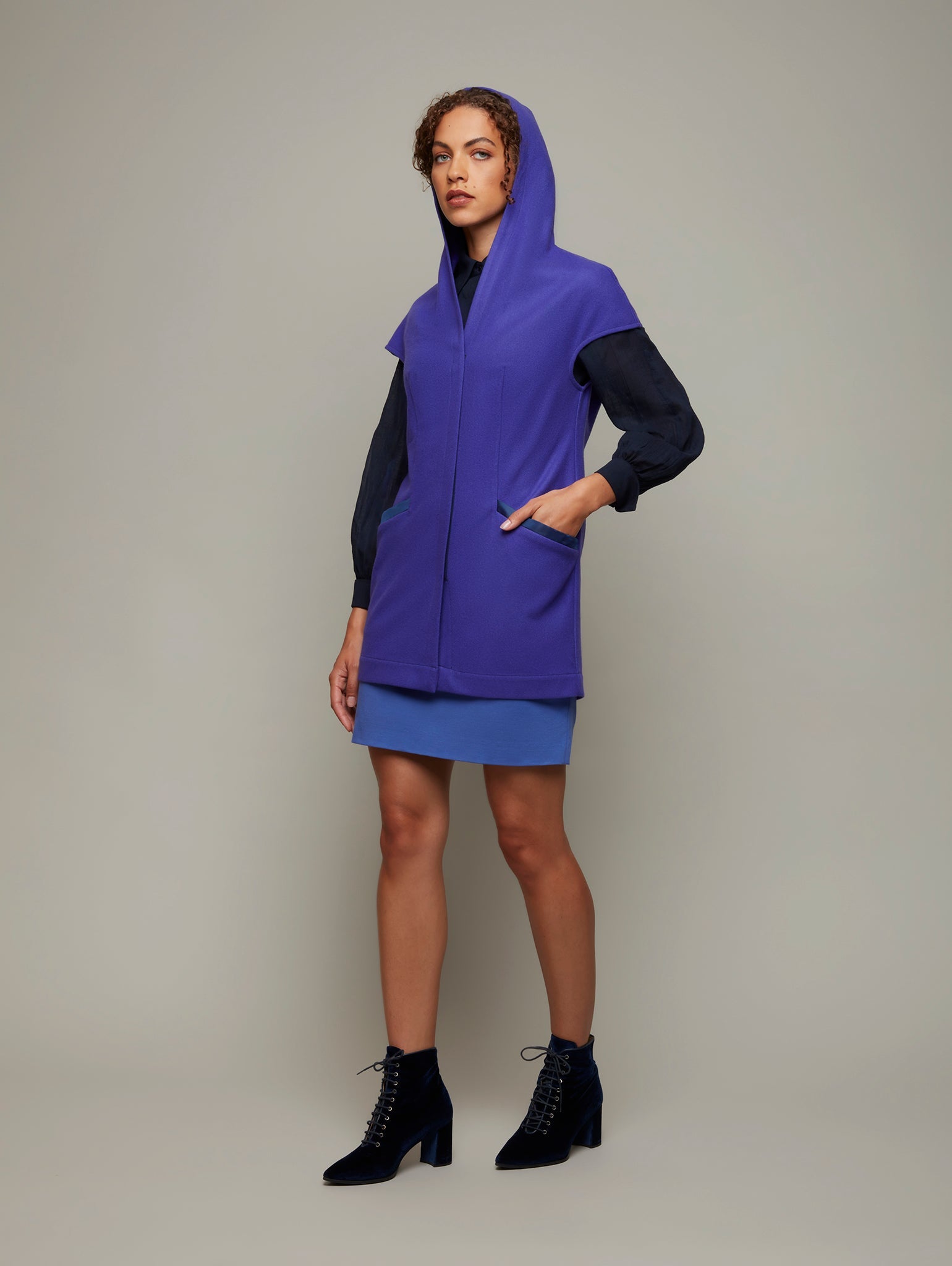 Buy SHELL | Melton Wool Hooded Gilet | Size: VIOLET / L Refurbished - $392.08 SHELL | Melton Wool Hooded Gilet | Size: VIOLET / L Refurbished - N/A refurbished available on Cerqular