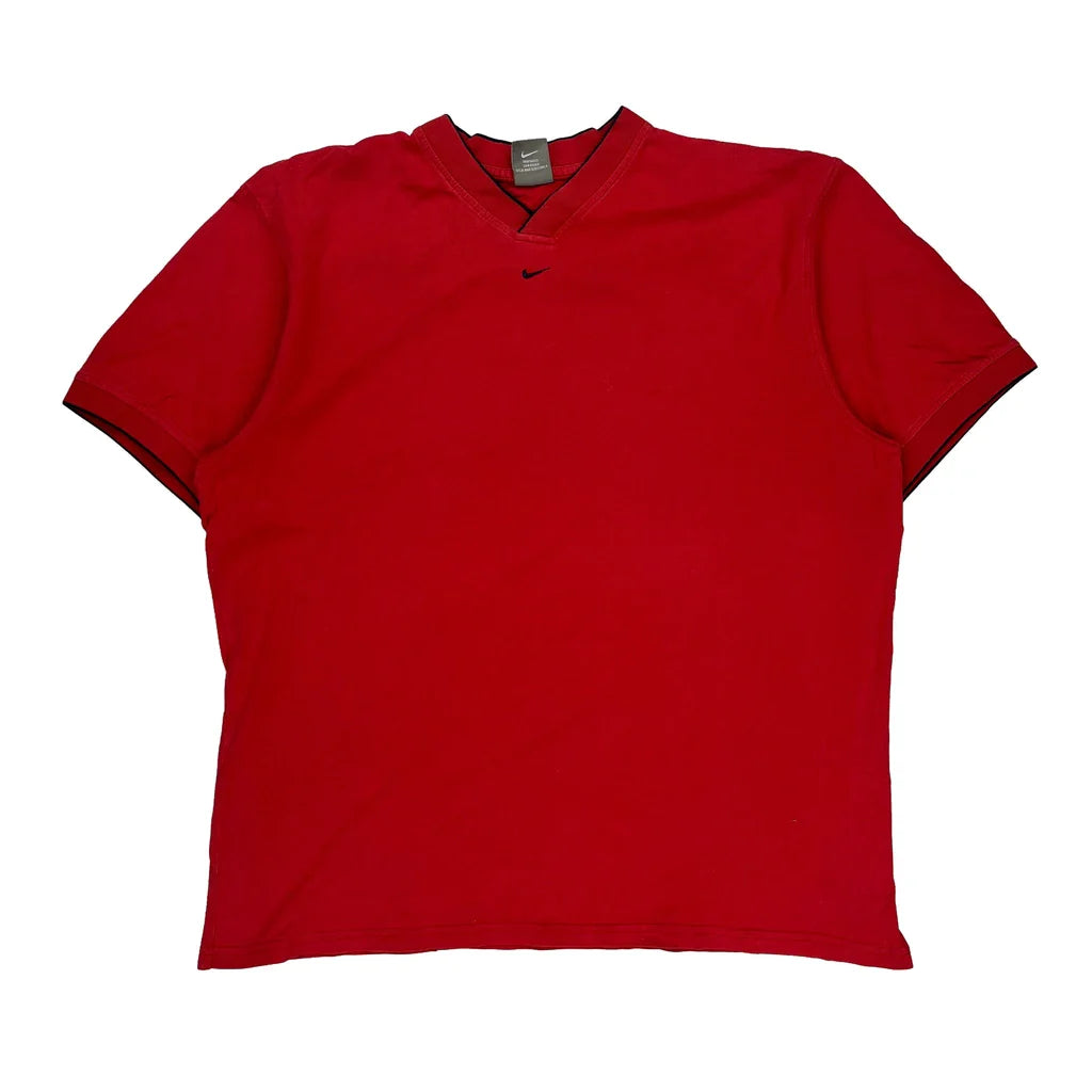 Buy Nike T-Shirt - 2XL Red Cotton Refurbished - $20.09 Nike T-Shirt - 2XL Red Cotton Refurbished - Thrifted (note: this is a term often used to describe second- refurbished available on Cerqular