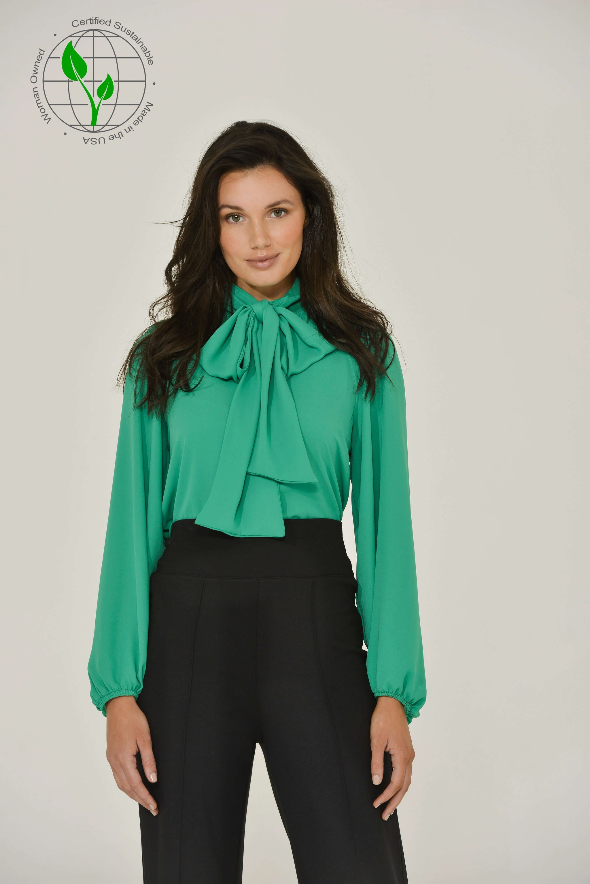 Buy Emerald Green Long Sleeve Mandarin w/ Removable Bow | Size: L | Color: #50C878 Refurbished - $140.00 Emerald Green Long Sleeve Mandarin w/ Removable Bow | Size: L | Color: #50C878 Refurbished - N/A (Intention Fashion is not a well-known brand) refurbished available on Cerqular
