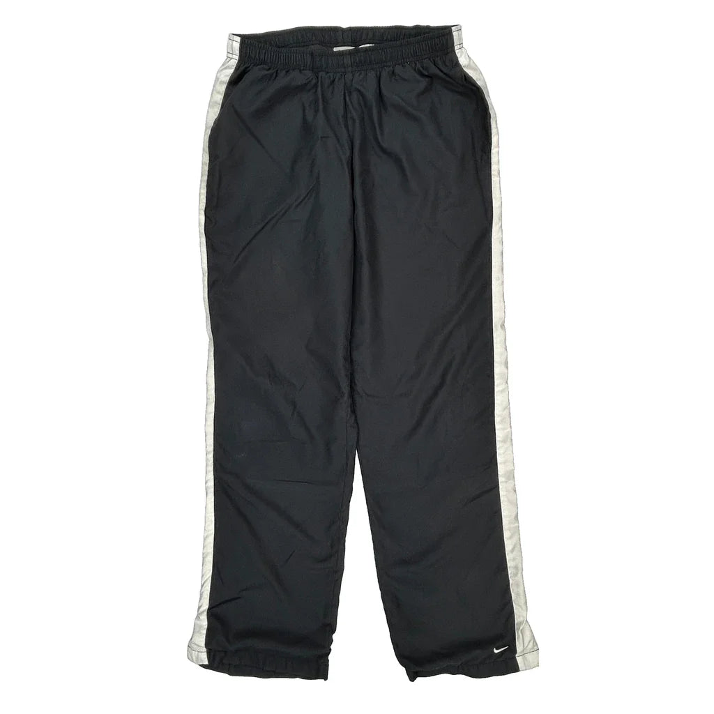 Nike Tracksuit - XL Black Polyester Refurbished - Thrifted (note: this is a term often used to describe second- refurbished available on Cerqular