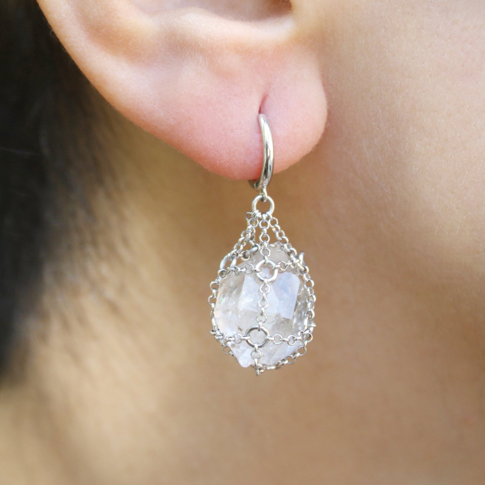 Single Caged Quartz Earring Refurbished - N/A (Note: There is no well-known brand with this name refurbished available on Cerqular