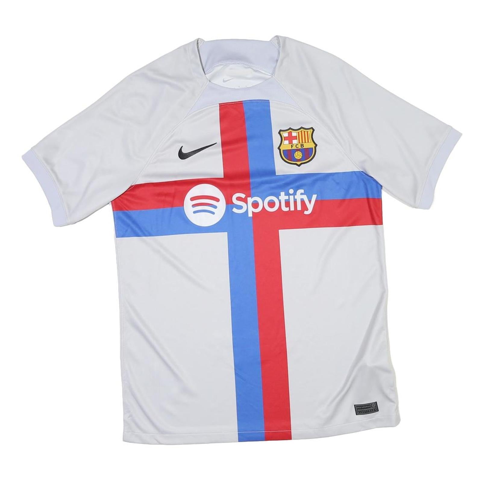 Buy NIKE Mens White & Red & Blue Barcelona Football Shirt M Short Sleeve Crew Neck Refurbished - $51.99 NIKE Mens White & Red & Blue Barcelona Football Shirt M Short Sleeve Crew Neck Refurbished - N/A refurbished available on Cerqular