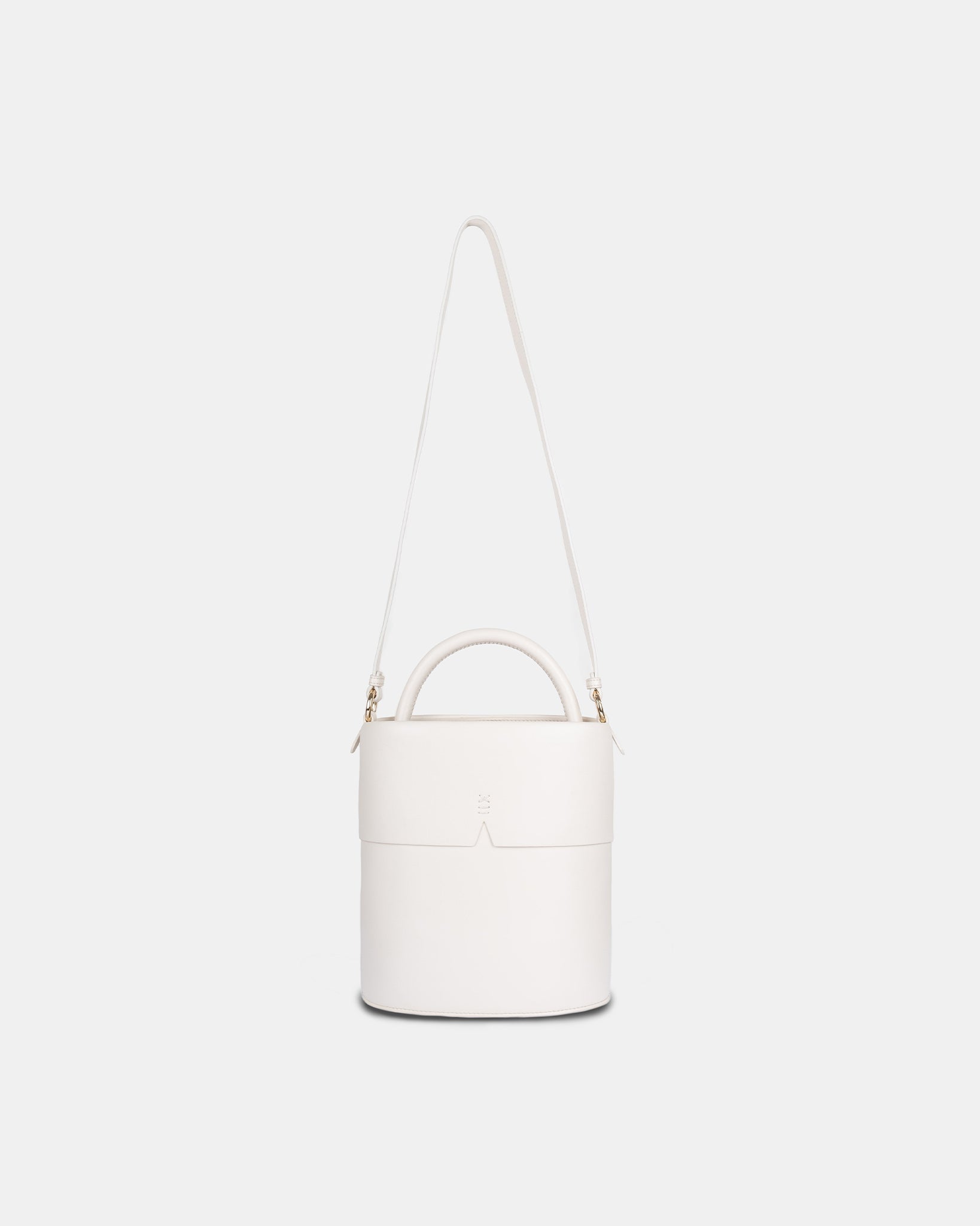 Gaia Bucket Bag | Color: Caramel x Oat Refurbished - ONE (assuming it refers to the brand "ONE") refurbished available on Cerqular