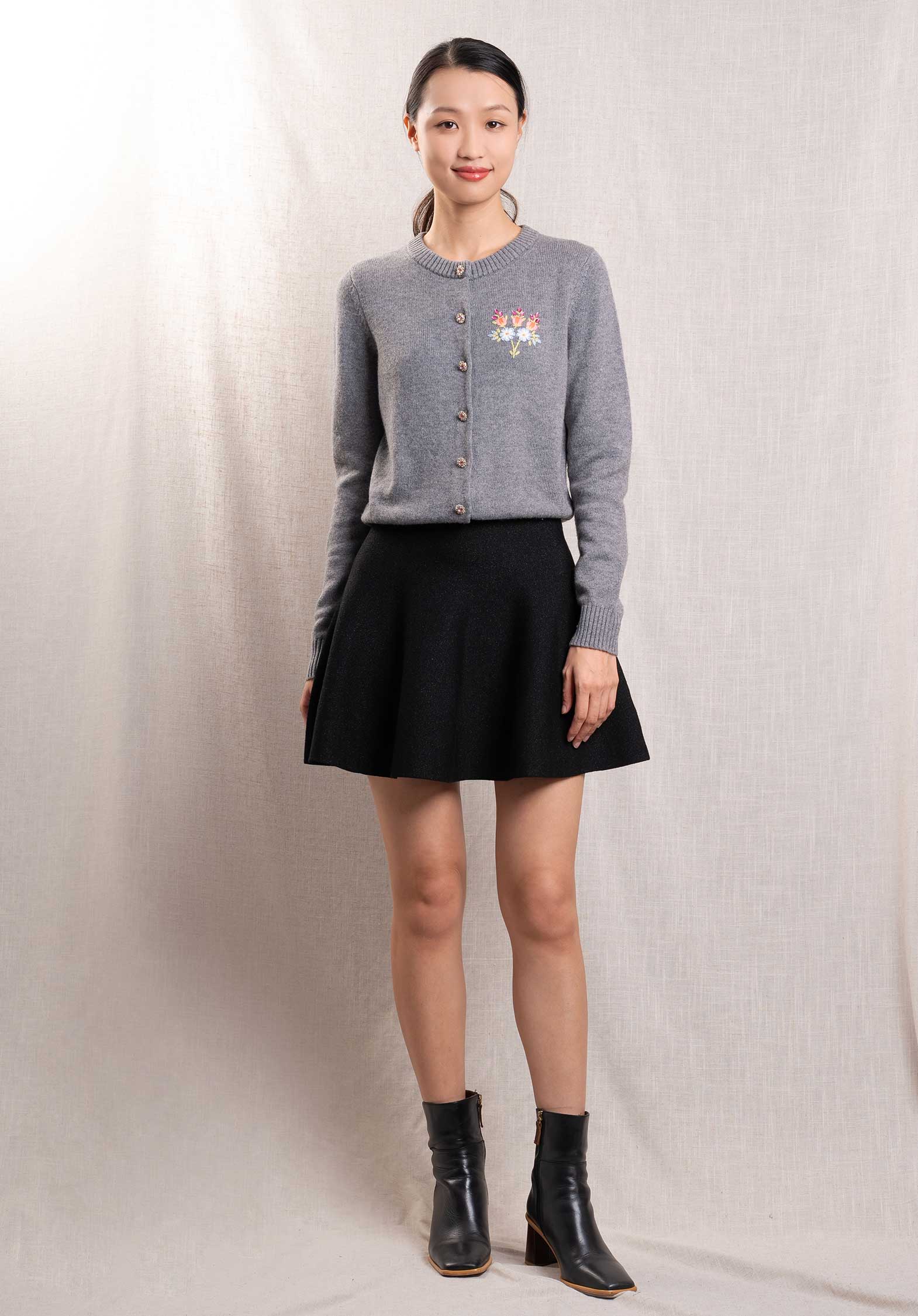 Buy Skirt R011 Noir | Color: NOIR | Size: S Refurbished - $32.45 Skirt R011 Noir | Color: NOIR | Size: S Refurbished - N/A (I could not find a well-known brand with this name refurbished available on Cerqular
