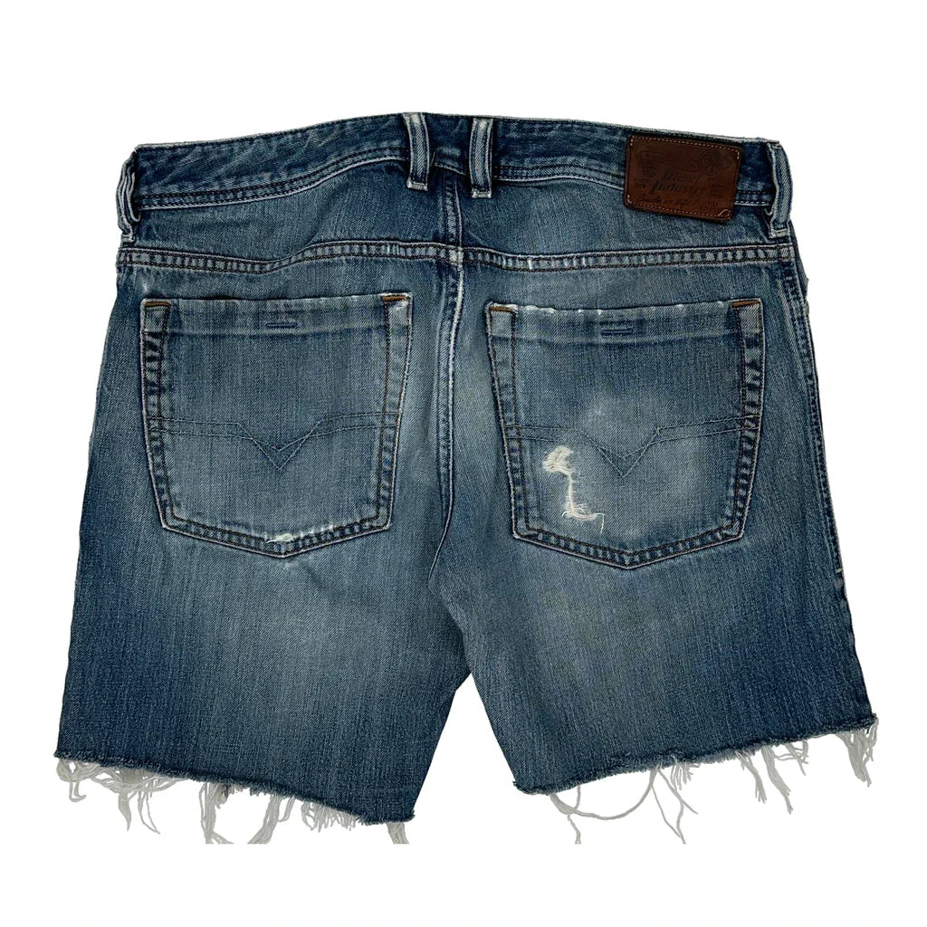 Buy True Religion Denim Shorts - 34W 10L Blue Denim Refurbished - $40.19 True Religion Denim Shorts - 34W 10L Blue Denim Refurbished - Thrifted (note: this is a term often used to describe second- refurbished available on Cerqular