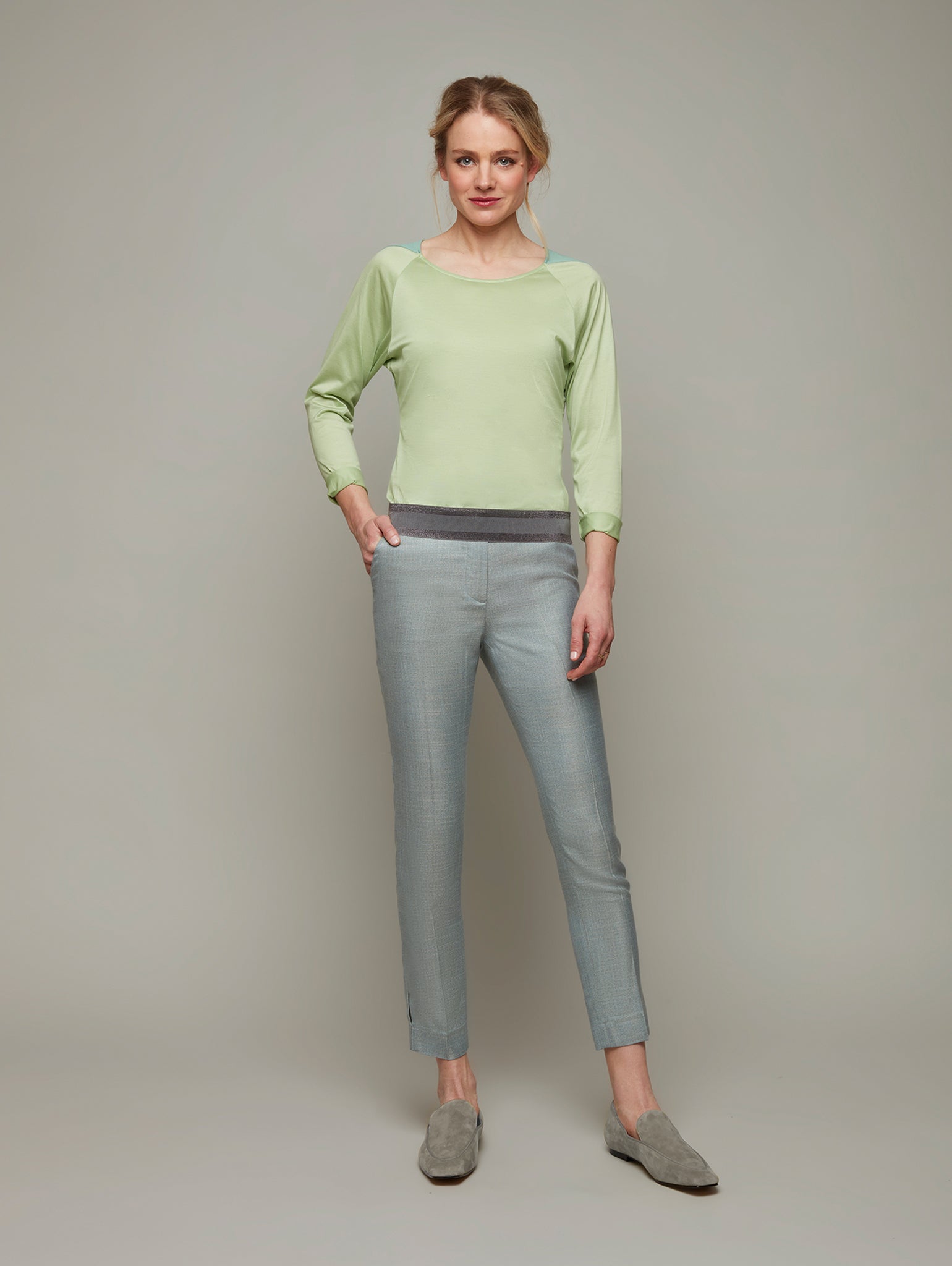 Buy BLUEGRASS | Bat-Wing Cotton Top | Color: Sapling | Size: XS Refurbished - $120.90 BLUEGRASS | Bat-Wing Cotton Top | Color: Sapling | Size: XS Refurbished - N/A refurbished available on Cerqular