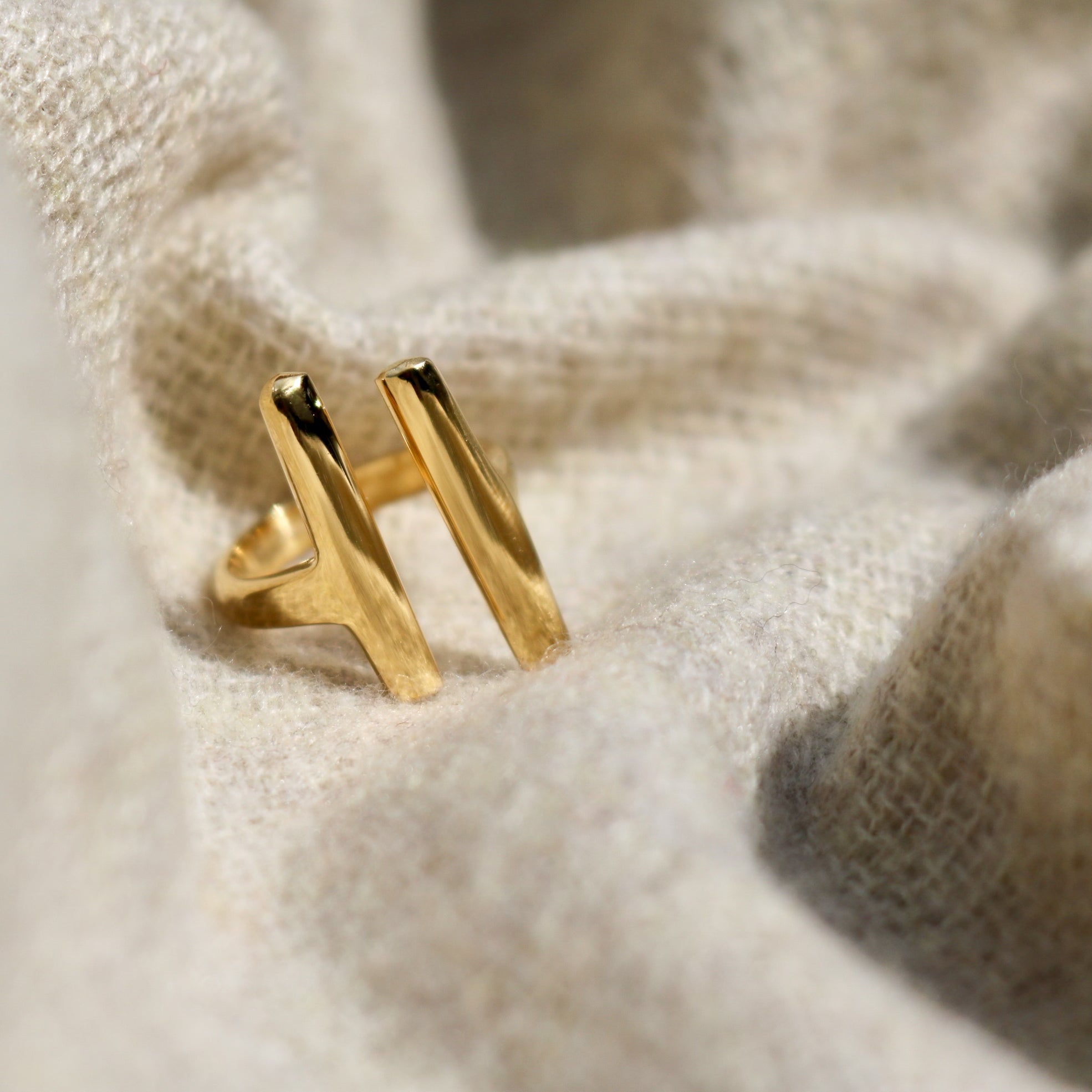 Dalia Double Bar Ring | Size: 7.5 | Material: Polished Brass Refurbished - N/A refurbished available on Cerqular