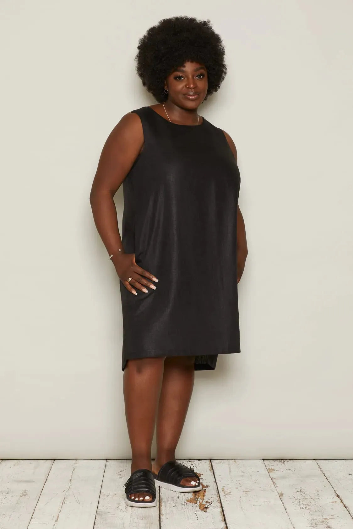 Gauti Dress (Black) | size: M Refurbished - N/A refurbished available on Cerqular