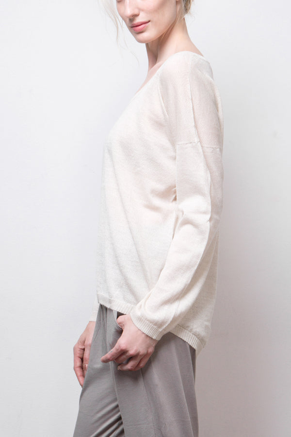 Kory Cash-Llama-Silk Sheer Pullover — Cream | Size: large Refurbished - N/A (Note: There is no well-known brand called "AR refurbished available on Cerqular