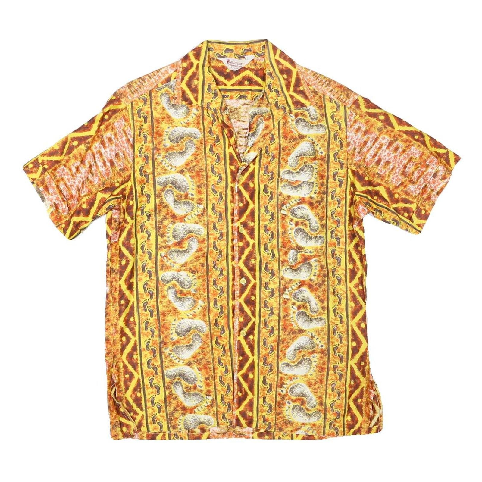 BAREFOOT HALLOWEEN Mens Yellow Halloween Themed Shirt XS Cotton Blend Casual Refurbished - N/A refurbished available on Cerqular