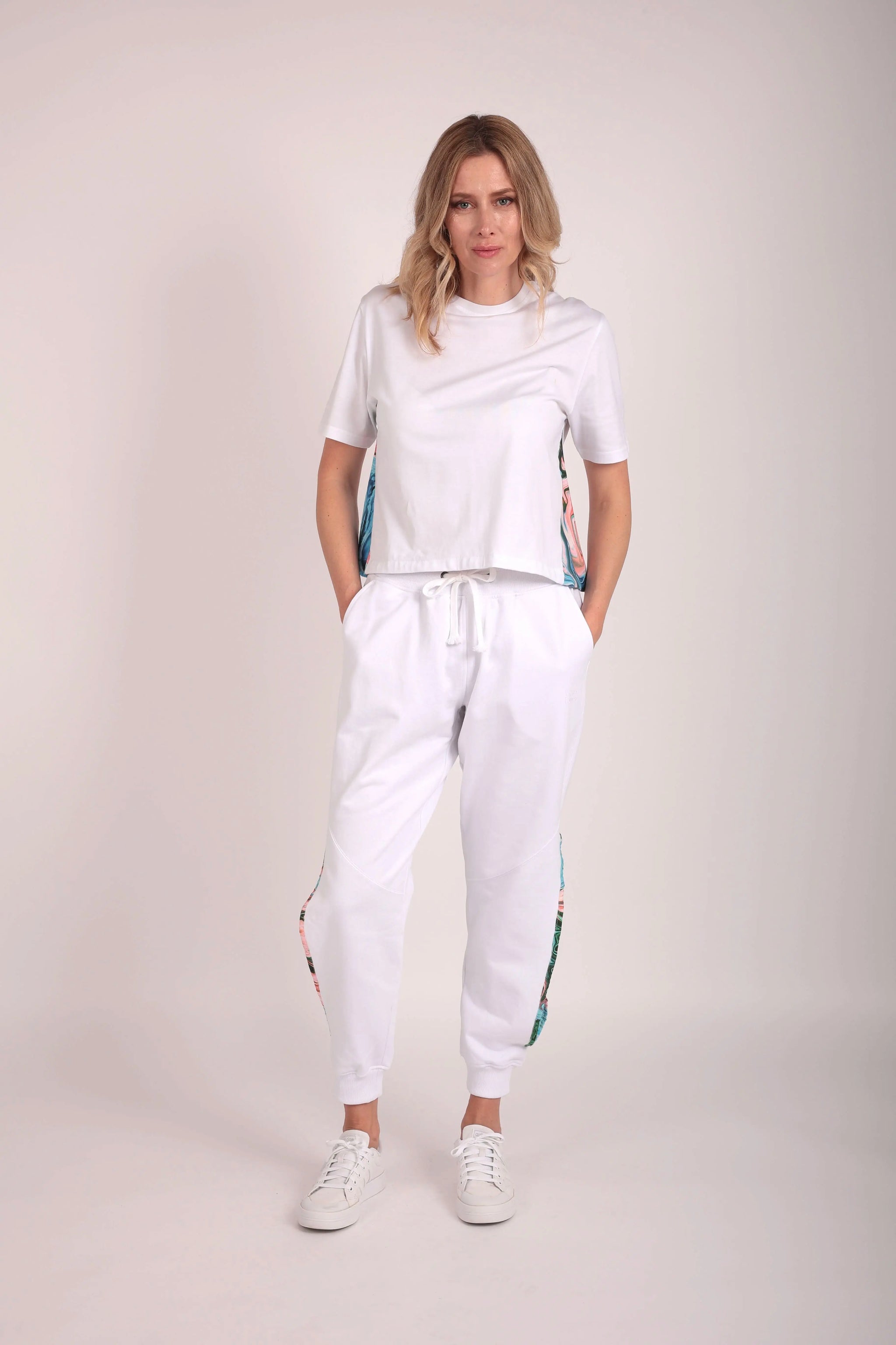Upcycled - T-shirt in White with Paint Stroke Detail | Size: L Refurbished - N/A (Note: There is no well-known brand by this name refurbished available on Cerqular