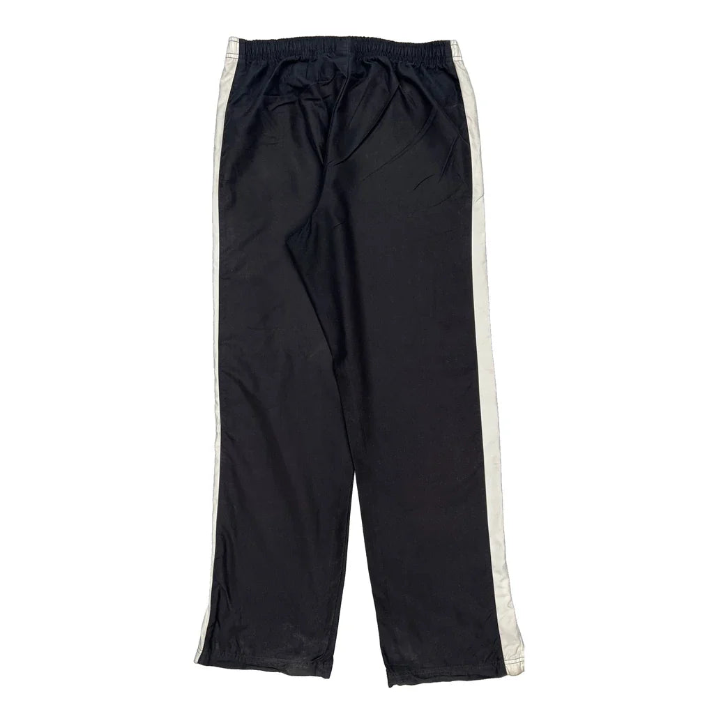 Age 11-12 Nike Tracksuit - Medium Black Polyester Refurbished - Thrifted (note: this is a term often used to describe second- refurbished available on Cerqular