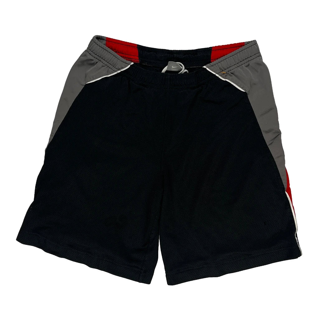 Age 12-13 Nike Sport Shorts - Large Black Polyester Refurbished - Thrifted (note: this is a term often used to describe second- refurbished available on Cerqular