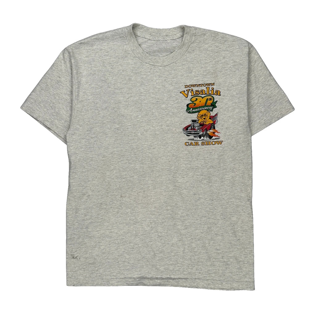 Car Show Gildan Graphic T-Shirt - Medium Grey Cotton Refurbished - Thrifted (note: this is a term often used to describe second- refurbished available on Cerqular