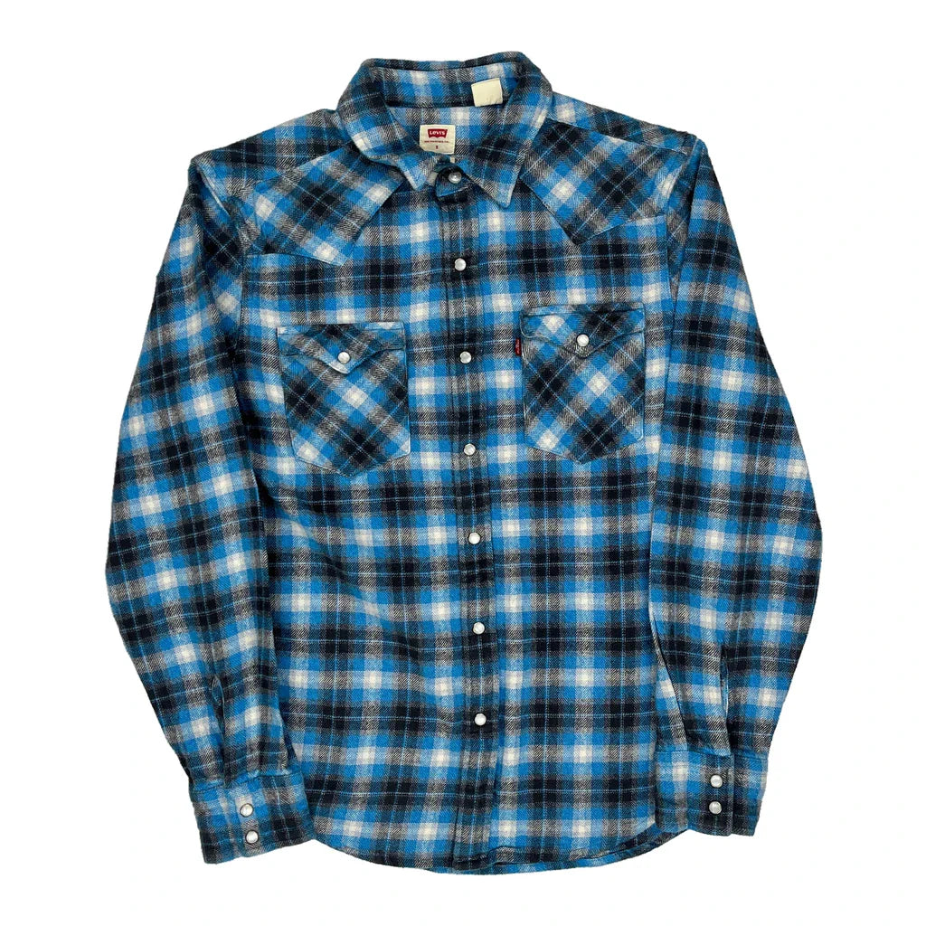 Levis Checked Flannel Shirt - Small White Cotton Refurbished - Thrifted (note: this is a term often used to describe second- refurbished available on Cerqular