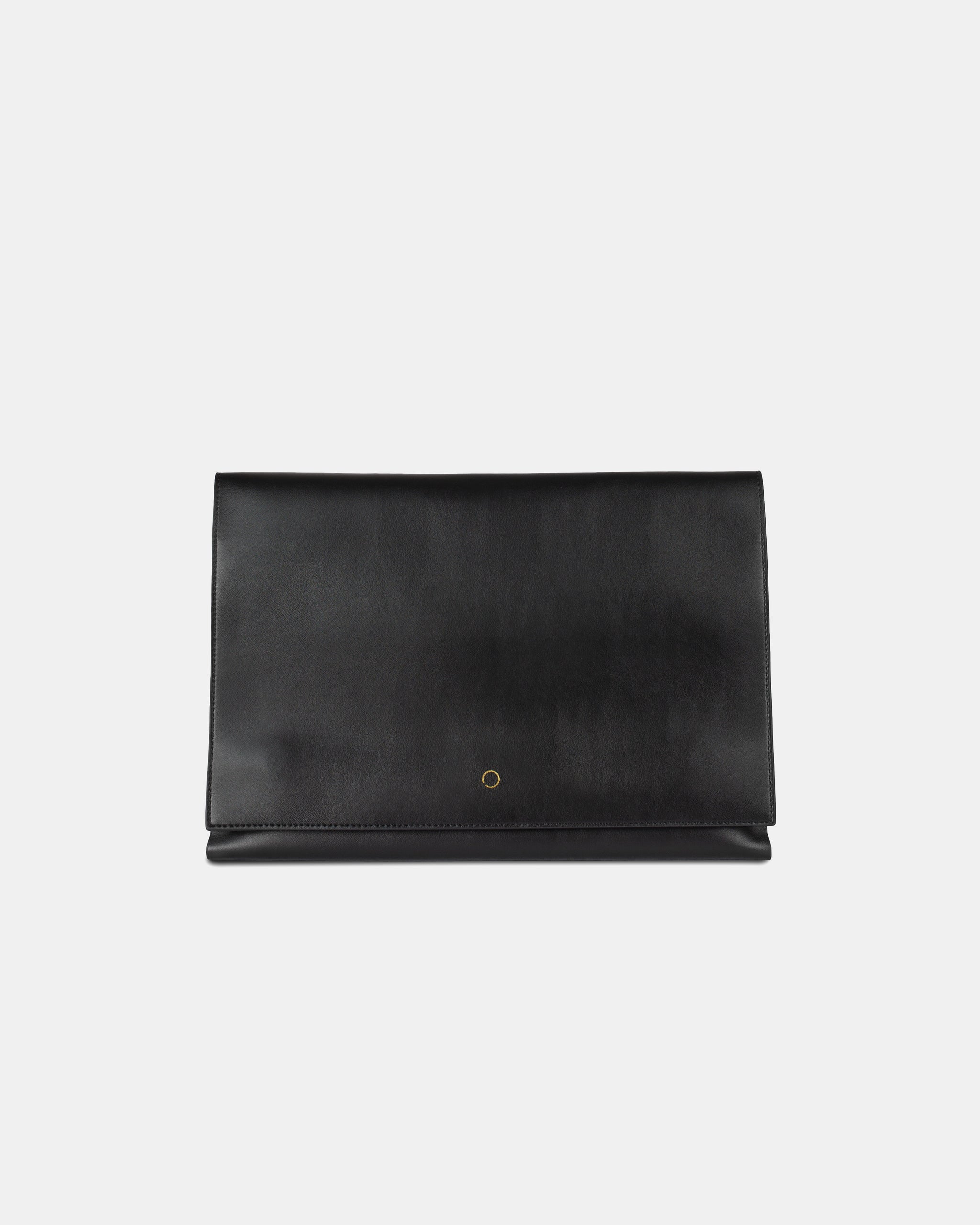 BO Clutch | Color: Black Refurbished - ONE (assuming it refers to the brand "ONE") refurbished available on Cerqular