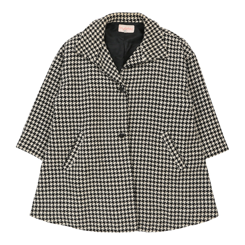 Buy Byblos Oversized Coat - 2XL Black & White Wool Refurbished - $96.47 Byblos Oversized Coat - 2XL Black & White Wool Refurbished - Thrifted (note: this is a term often used to describe second- refurbished available on Cerqular
