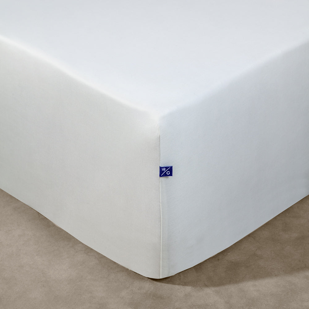 The Fitted Sheet | Size: Queen | Color: White | Touch: Percale Refurbished - N/A refurbished available on Cerqular