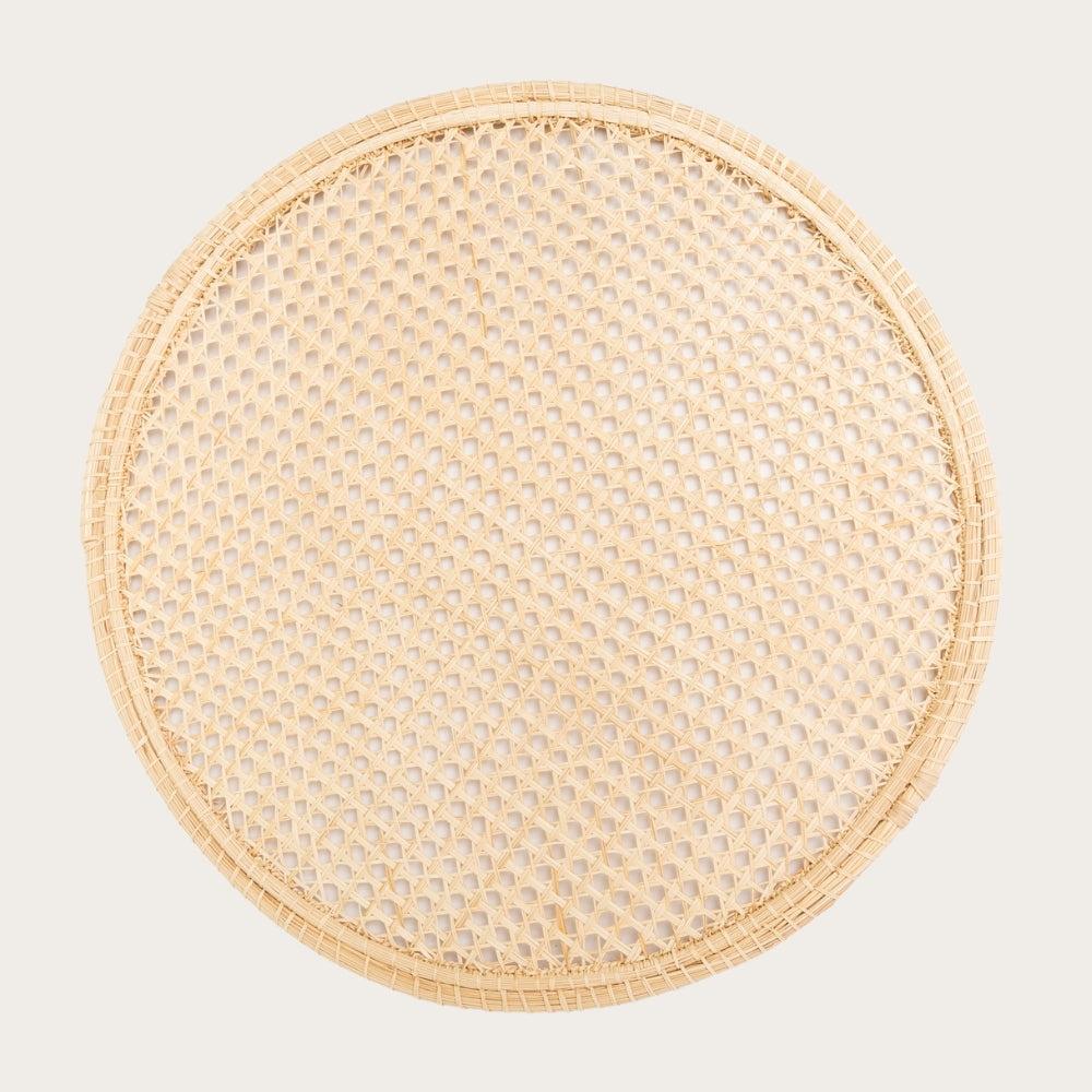 Buy Scandinavian Placemat - Handmade Iraca Palm Placemat | Color: NATURAL Refurbished - $20.00 Scandinavian Placemat - Handmade Iraca Palm Placemat | Color: NATURAL Refurbished - Apalma Handmade refurbished available on Cerqular