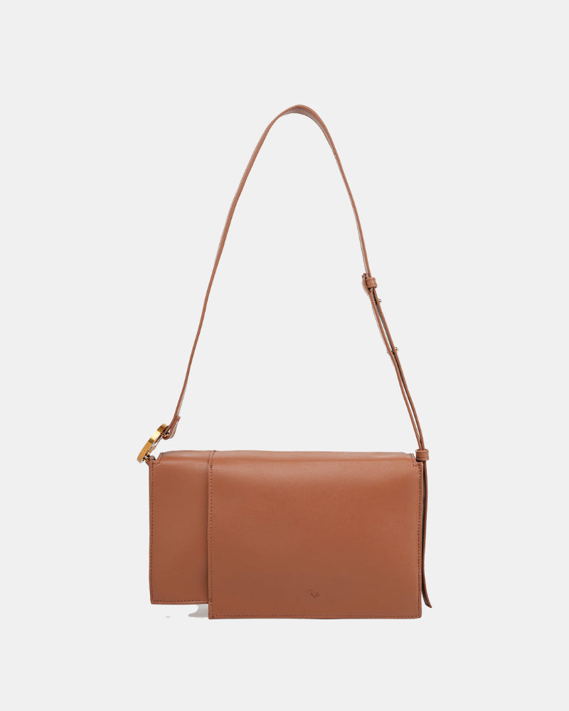 🌽 Peddle Corn leather Bag | Color: Mint x Olive Refurbished - ONE (assuming it refers to the brand "ONE") refurbished available on Cerqular