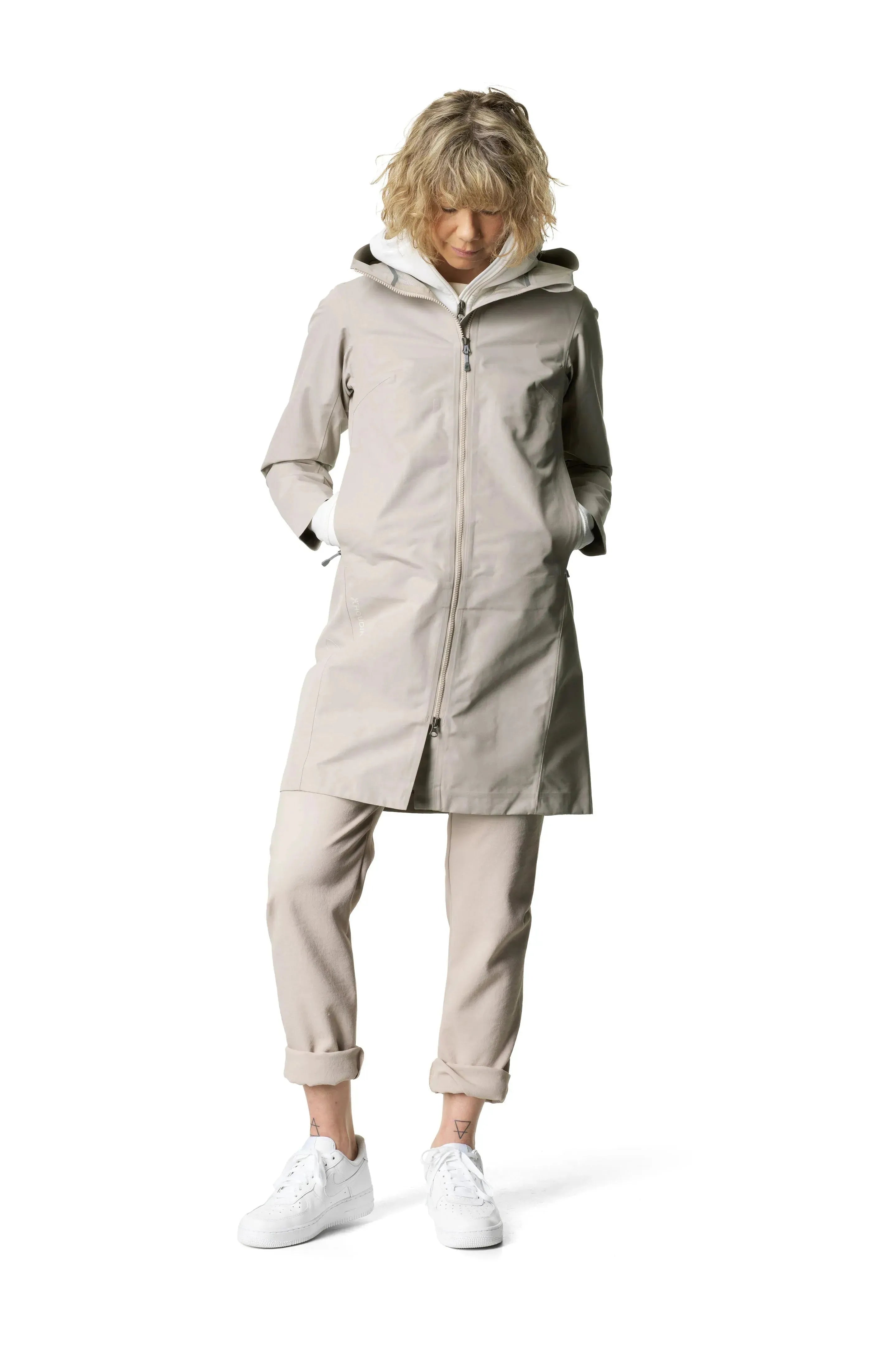 W's One Parka | Color: sandstorm | Size: M Refurbished - Houdini Sportswear refurbished available on Cerqular