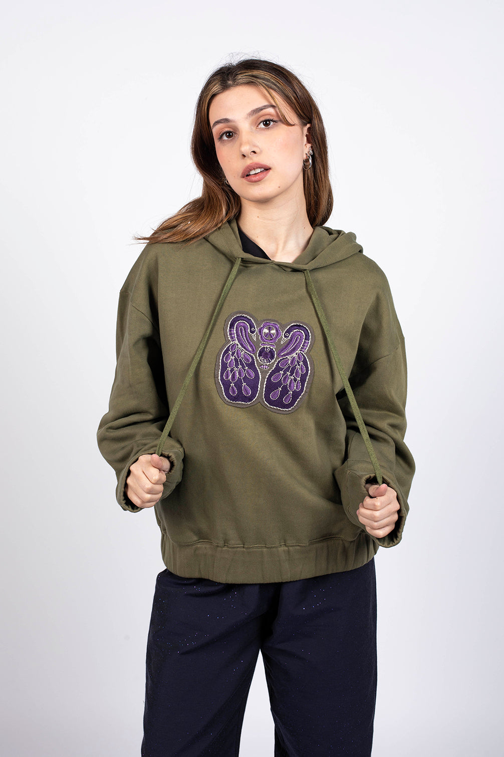 Buy Sweat Colette Green | Taille: L Refurbished - $254.80 Sweat Colette Green | Taille: L Refurbished - N/A (I could not find a known brand with this name. If refurbished available on Cerqular