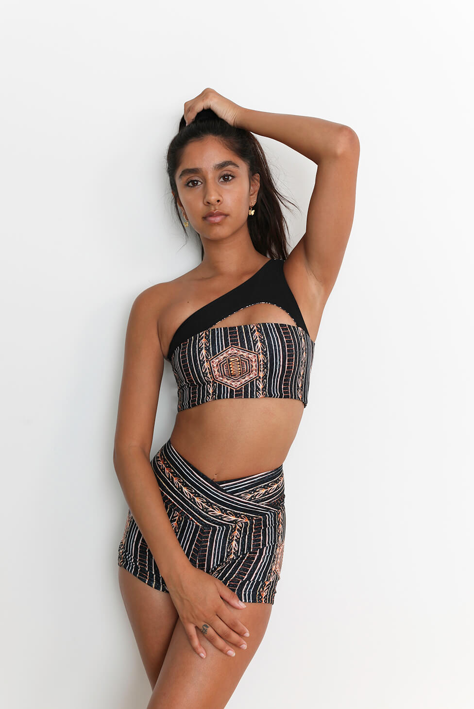 Zephyr One Shoulder Top | Size: XL | Print: Zephyr | Style: Four-Way Reversible Refurbished - N/A (Note: There is a clothing brand called "Wolven refurbished available on Cerqular