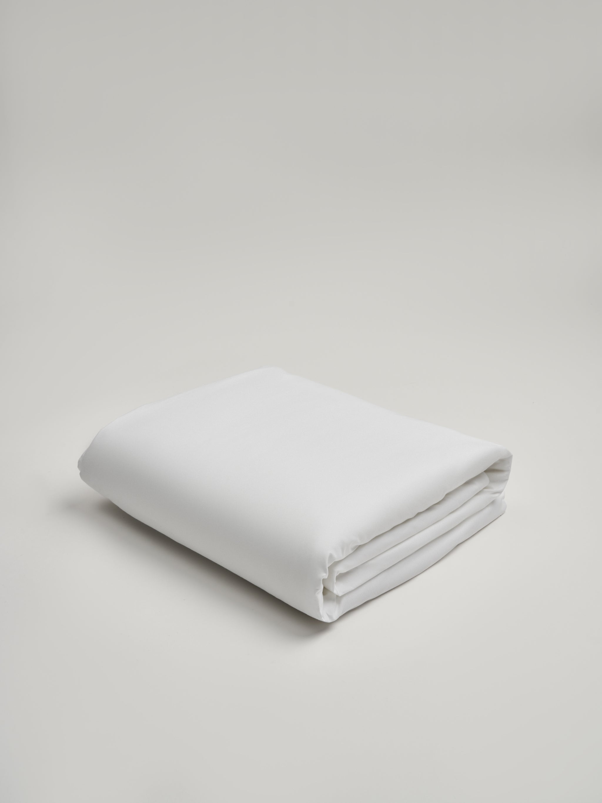 Organic and Fairtrade Soft + Luxurious Cotton Duvet Cover | Size: White | Color: King Refurbished - Takara (note: this is a Japanese brand, but it's possible refurbished available on Cerqular